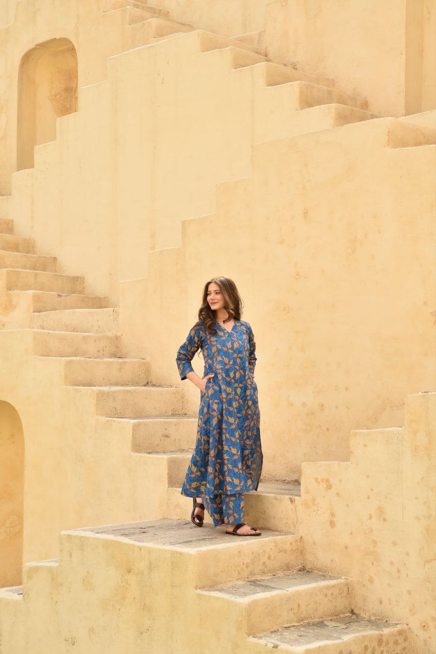 NOZ2TOZ Floral Printed Knee Lengthn v Neck Rayon Co-ords Set - Distacart