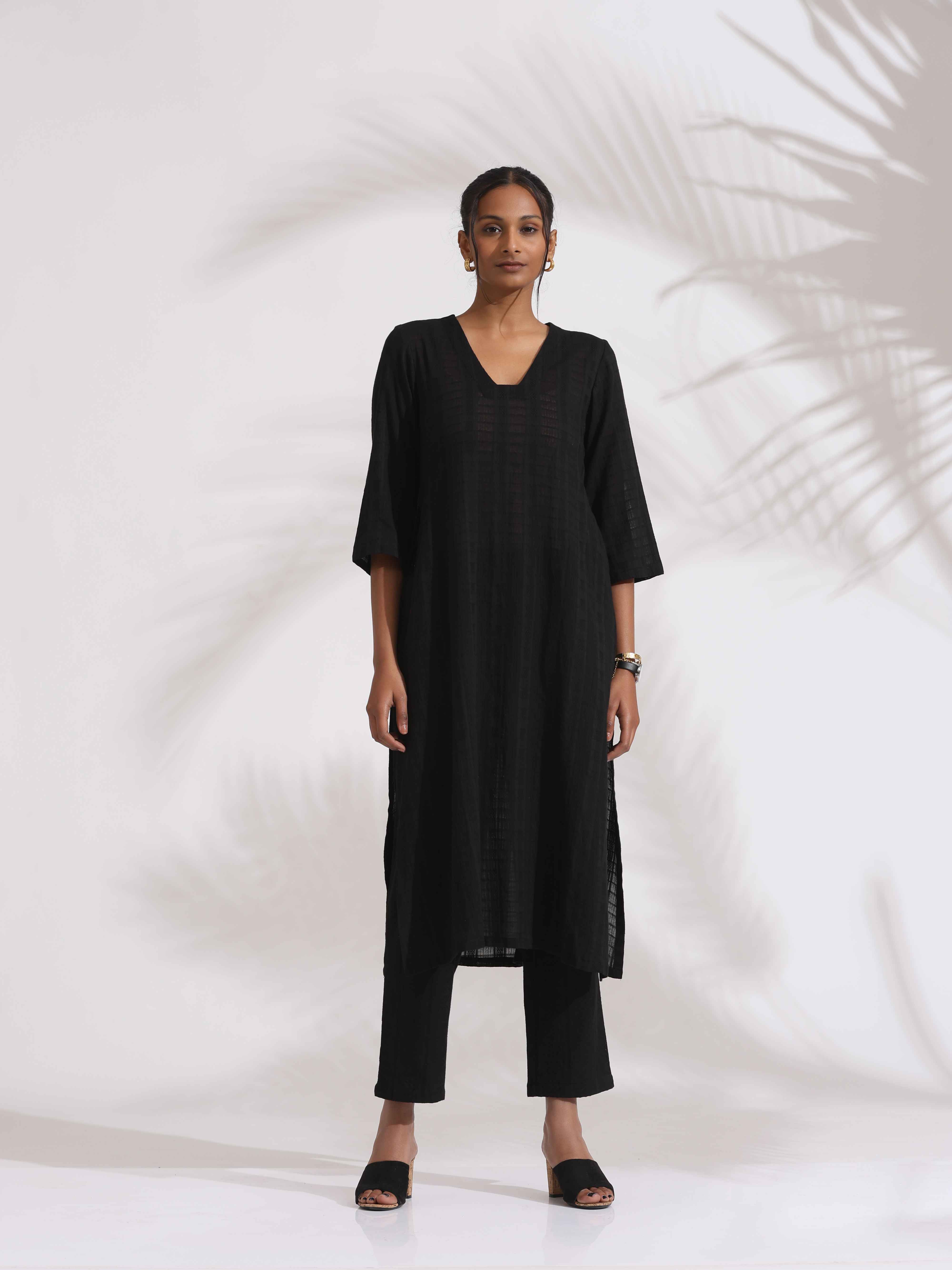 trueBrowns Black Cotton High Slit Kurta Set - Distacart