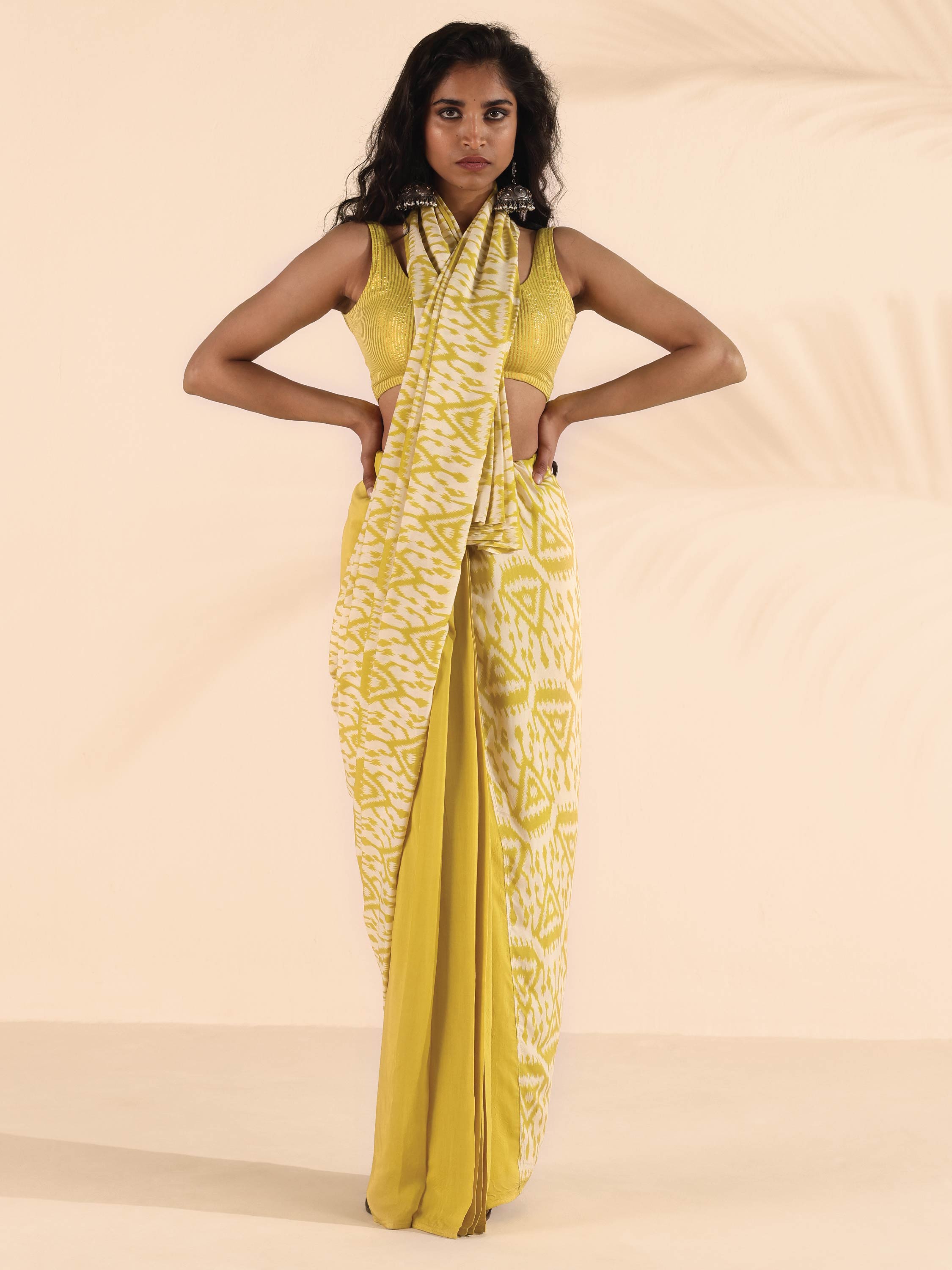 trueBrowns Lime Muslin Ikat Saree - Distacart