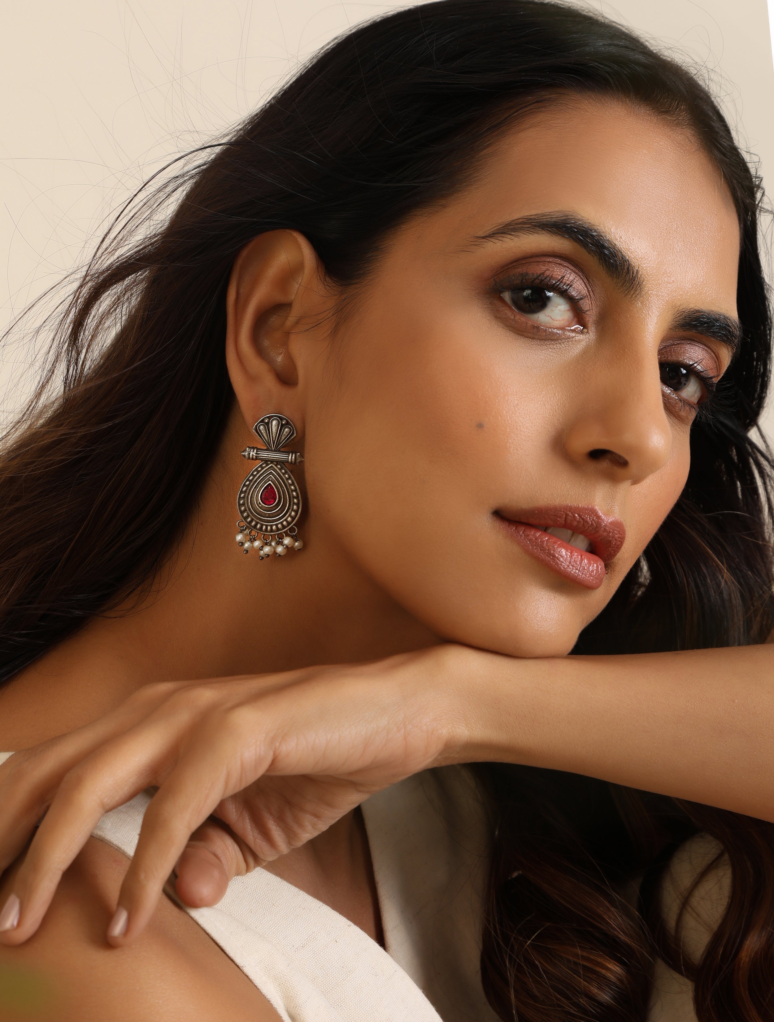 trueBrowns Silver Pearl Bead Earrings - Distacart