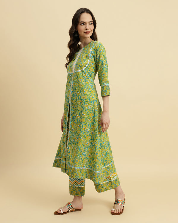 Varanga Women Green Floral Printed A-Line Kurta Paired With Printed Palazzo And Chiffon Dupatta - Distacart