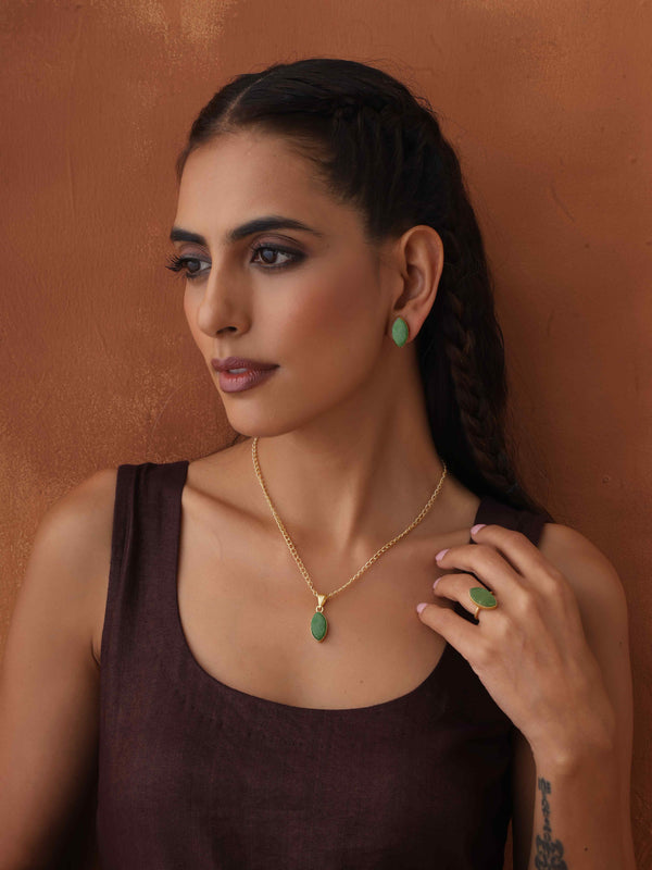 trueBrowns Gold Tone Green Stone Pendant Set - Distacart