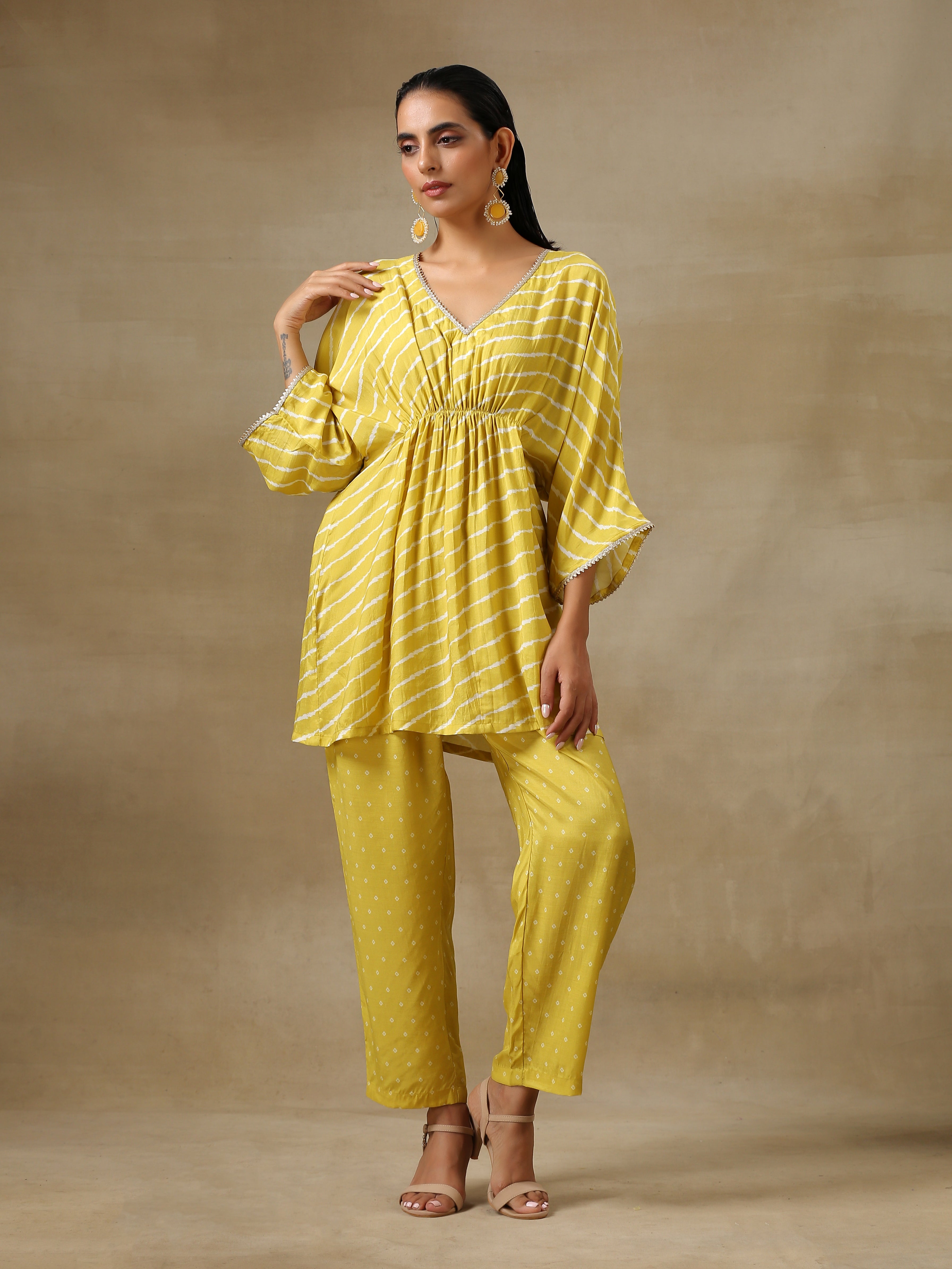 trueBrowns Lime Green Bandhani Printed Silk Drop Shoulder Co-Ord Set - Distacart