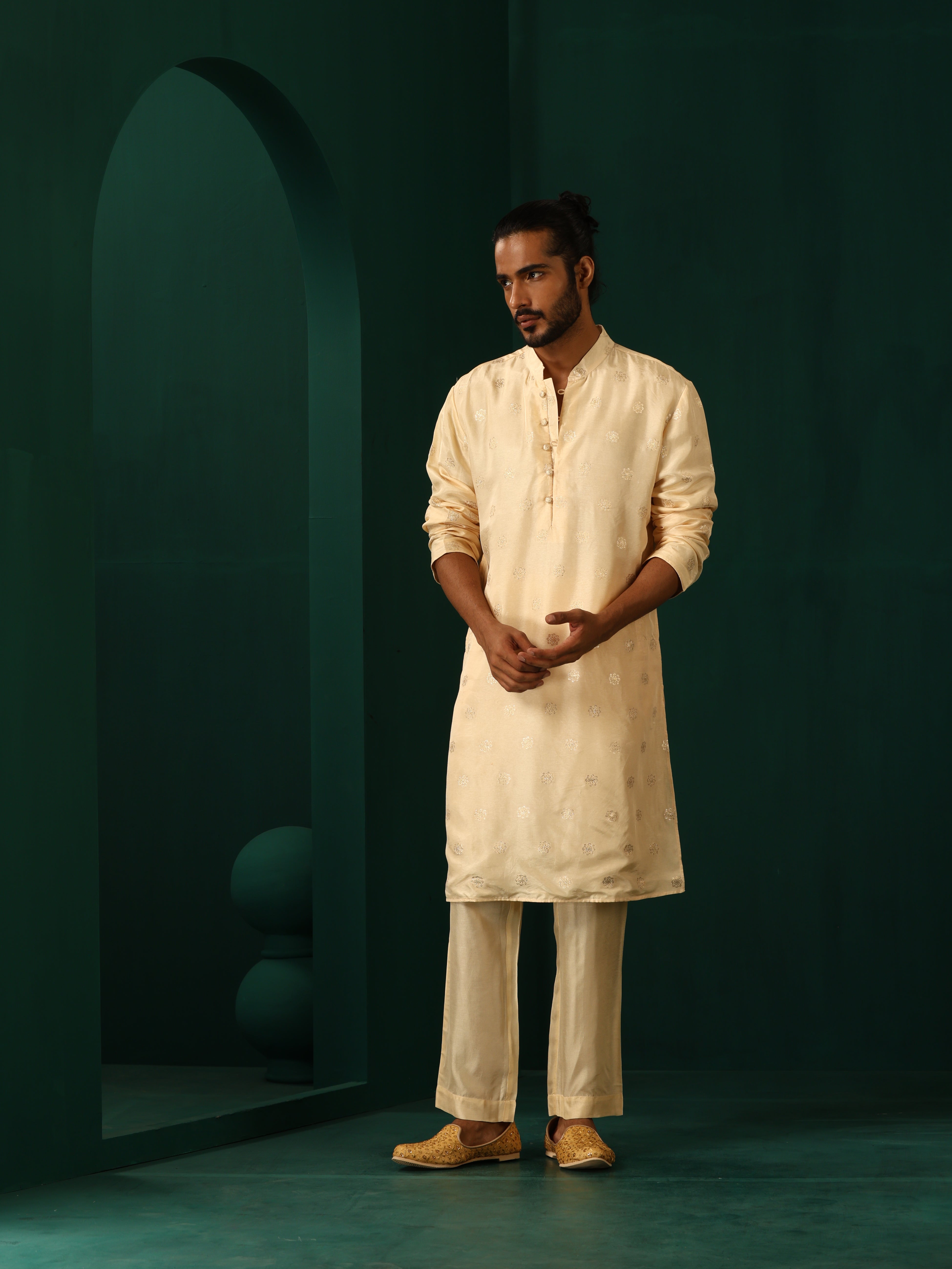 trueBrowns Men's Ivory Geometric Floral Viscose Silk Long Kurta - Distacart