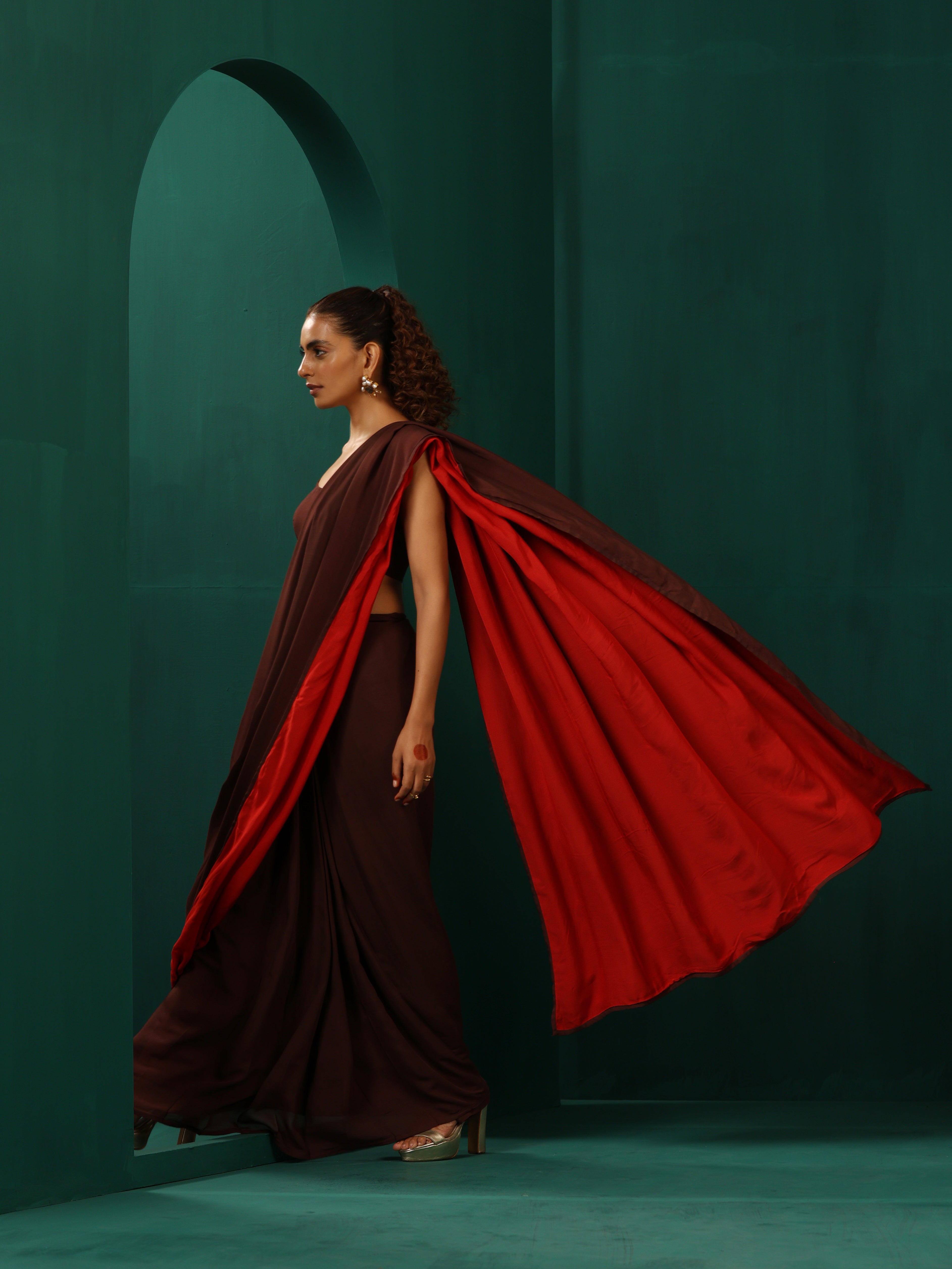 trueBrowns Cola Muslin Silk Ready to Wear Saree - Distacart