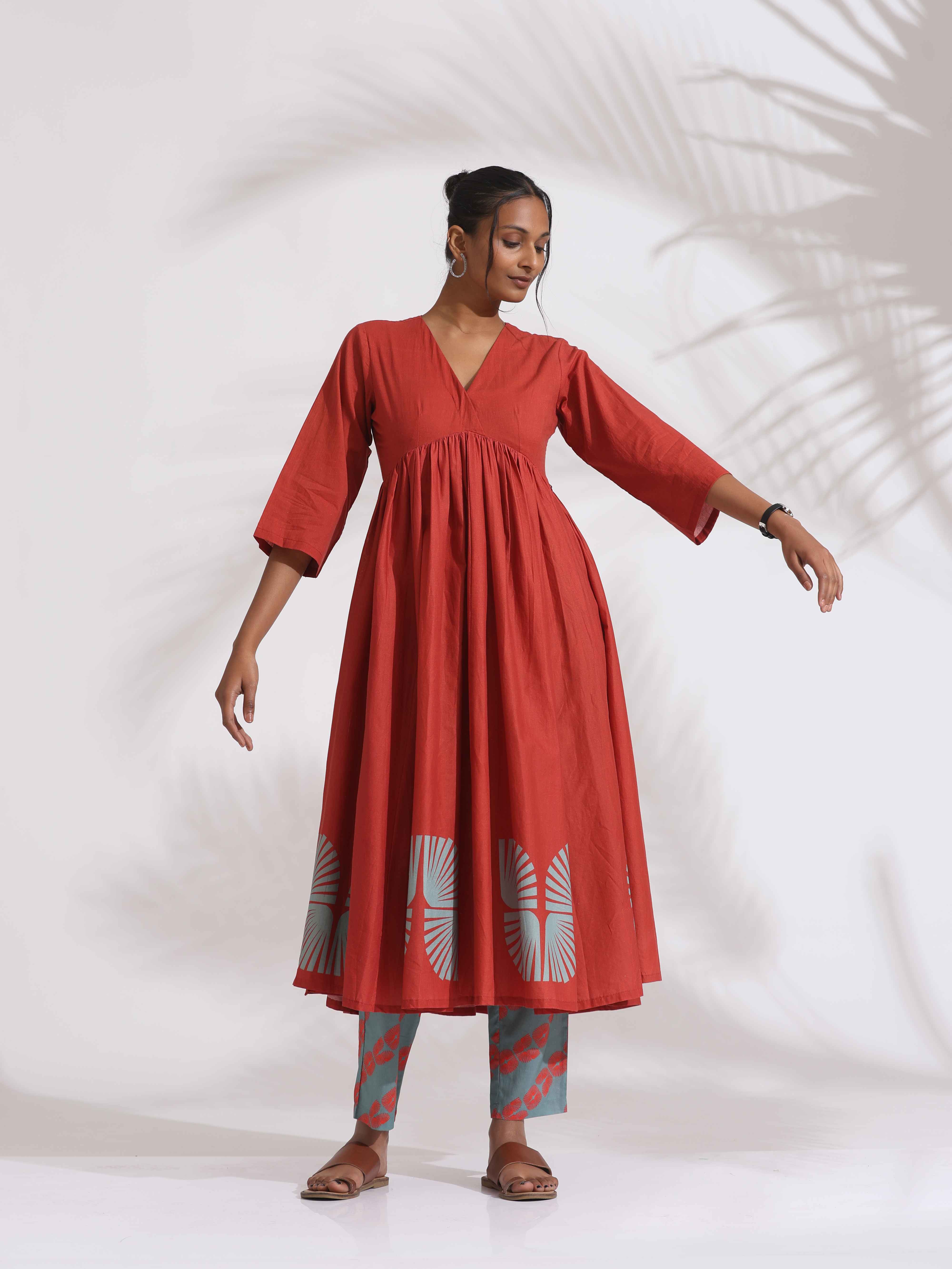 trueBrowns Red Cotton Print Flared Kurta Set - Distacart