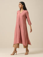 Thumbnail for trueBrowns Light Mauve Slub Texture Neck Pleat Kurta Pant Set - Distacart
