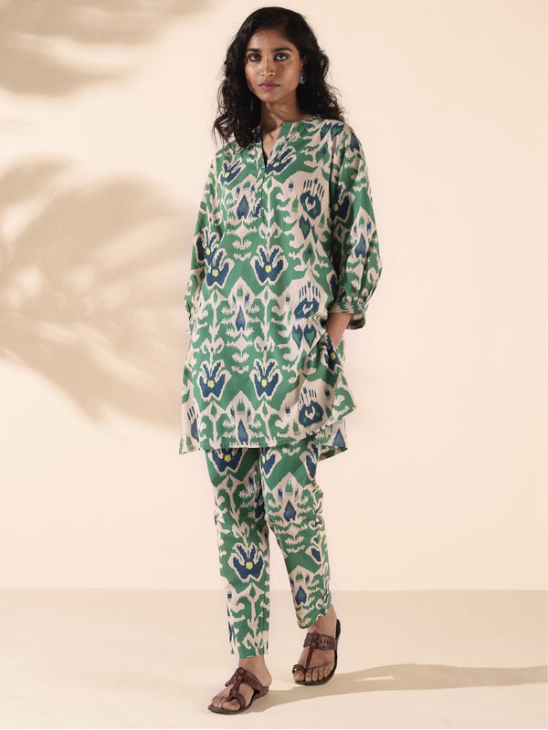 trueBrowns Green Cotton Ikat Relaxed Co-ord Set - Distacart