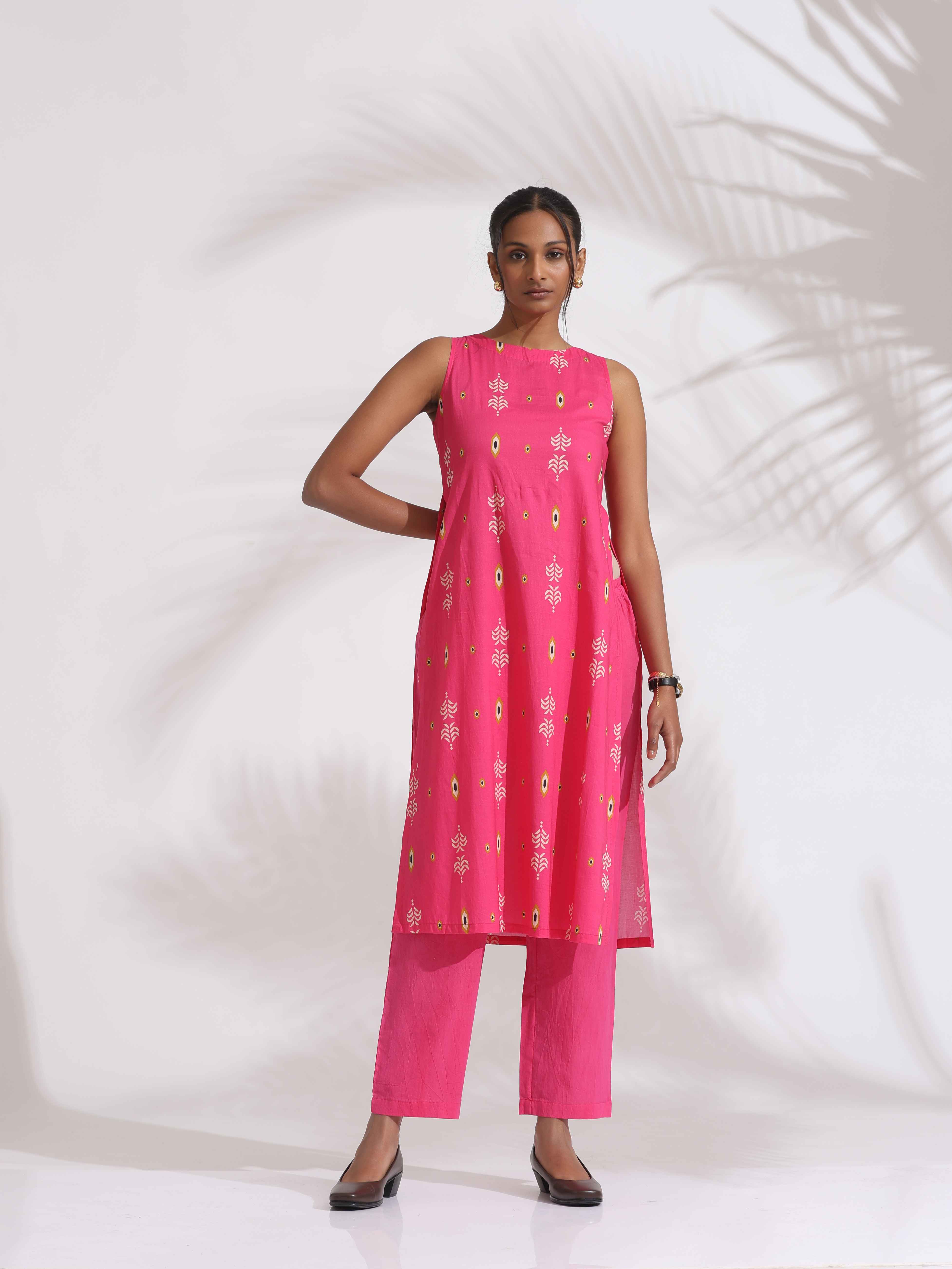 trueBrowns Pink Cotton Print Sleeveless Kurta Set - Distacart