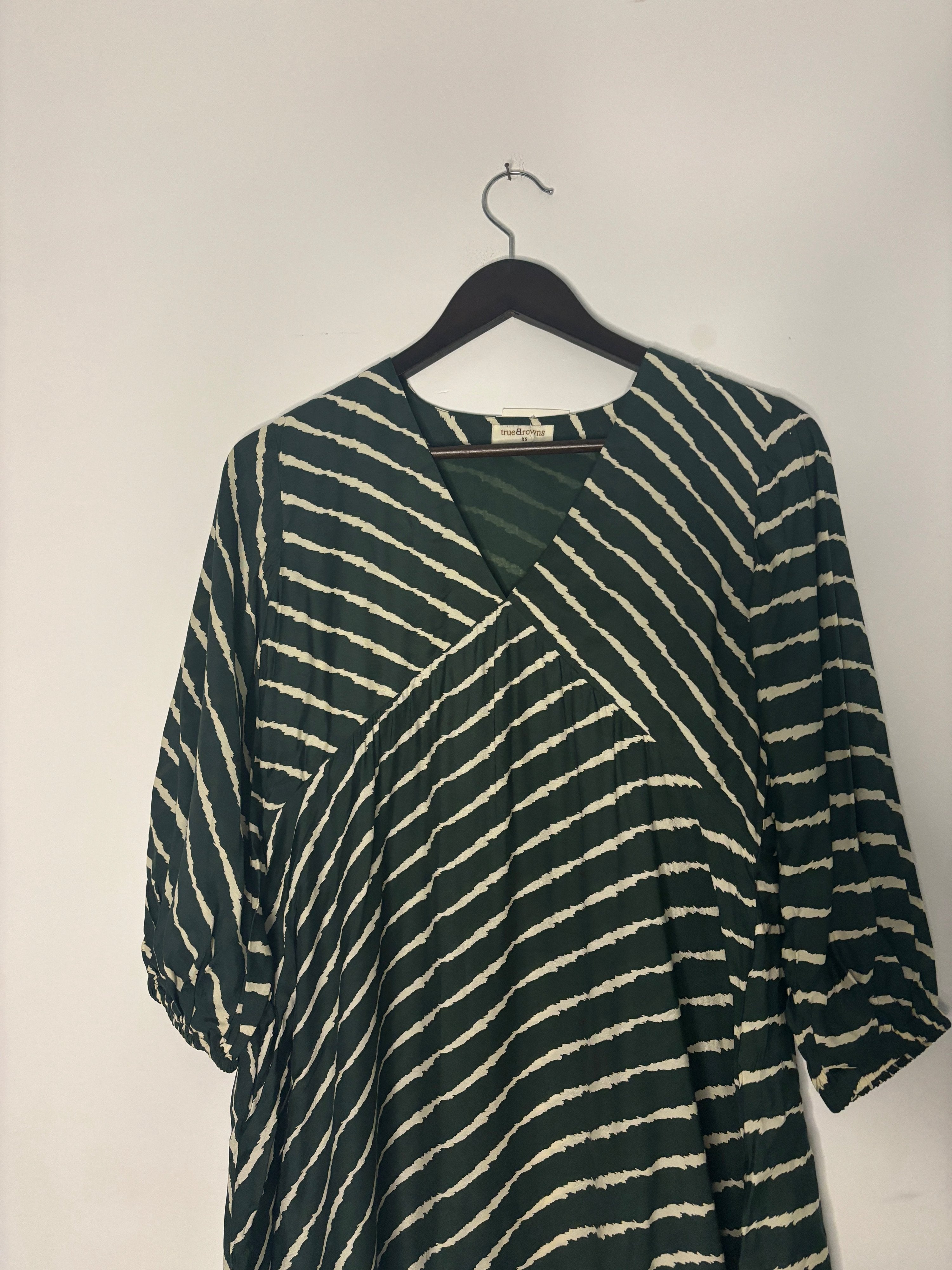 trueBrowns Green Lehariya Top - Distacart