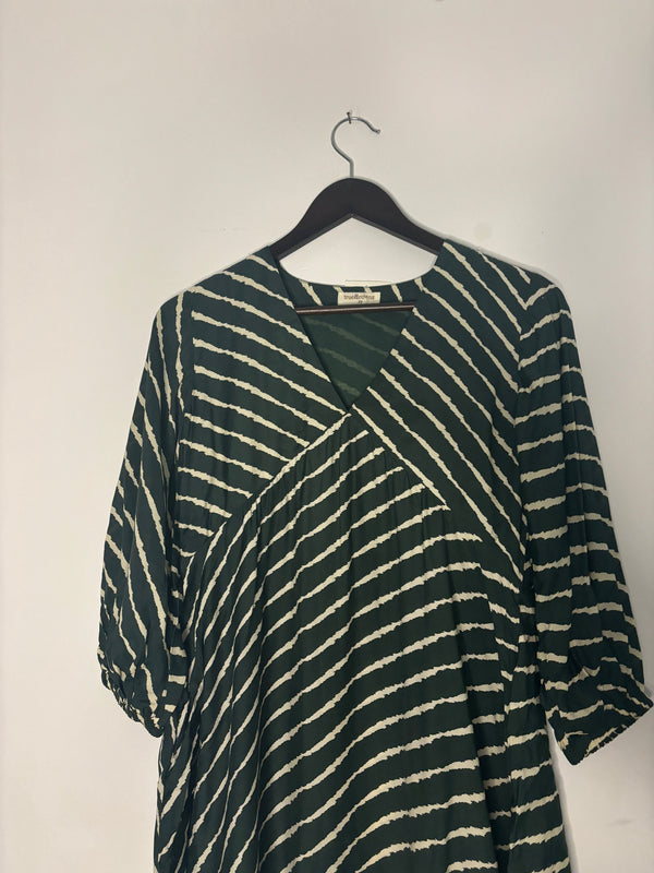 trueBrowns Green Lehariya Top