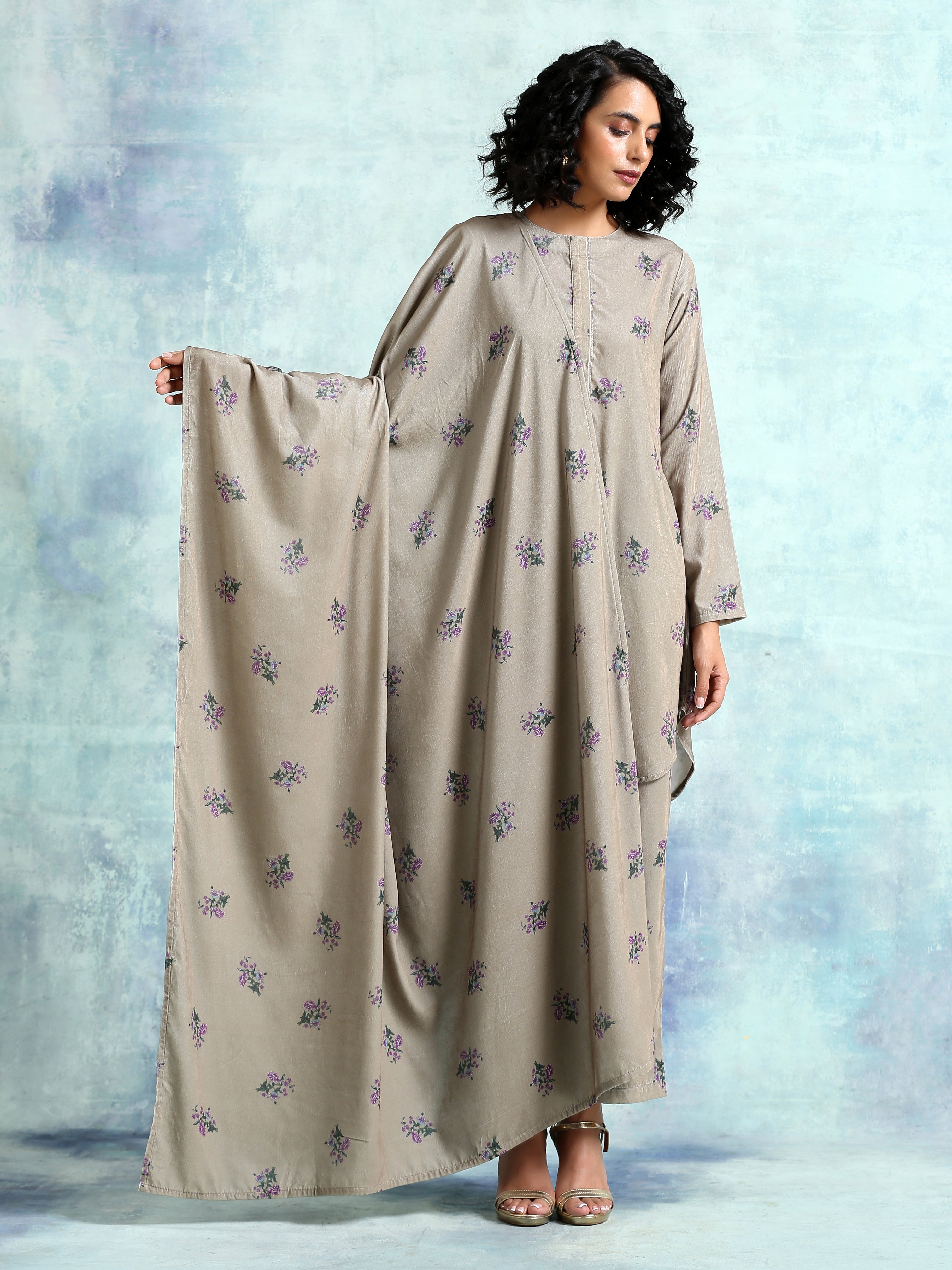 trueBrowns Sage Printed Velvet Shawl - Distacart