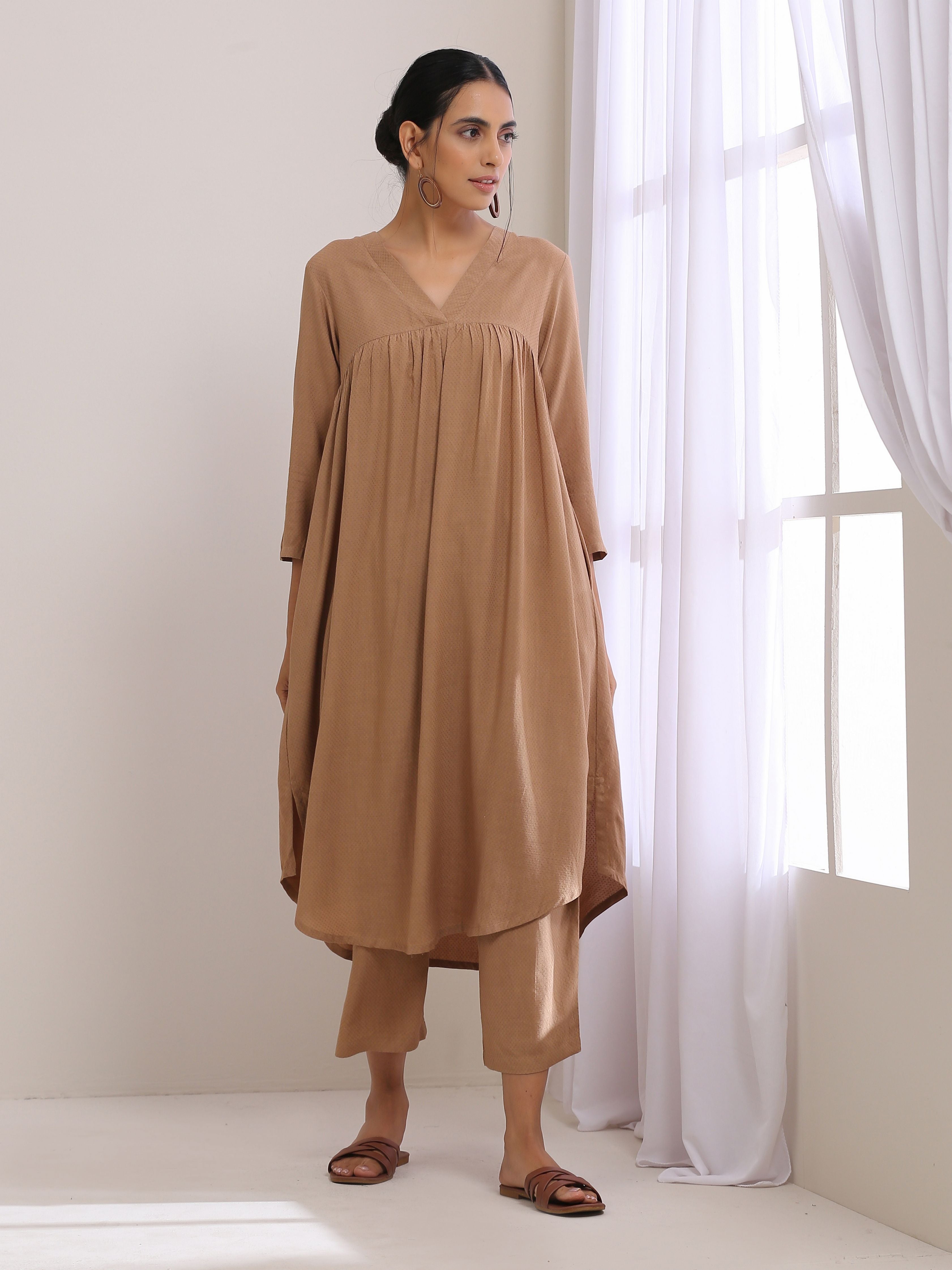 trueBrowns Beige Dobby Gathered Kurta Pant Set - Distacart