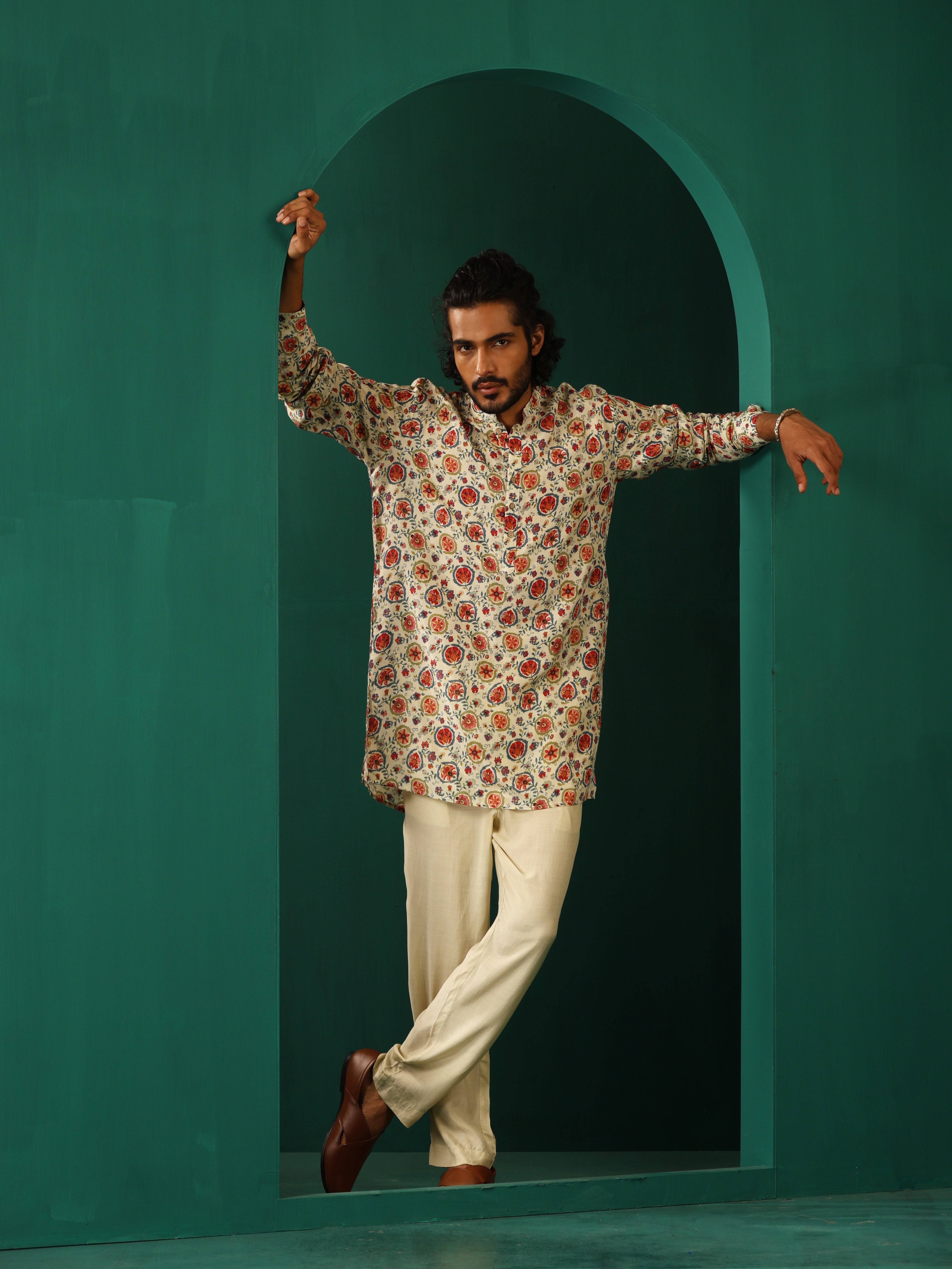 trueBrowns Men's Off White Floral Bunch Muslin Silk Printed Co-ord Set - Distacart