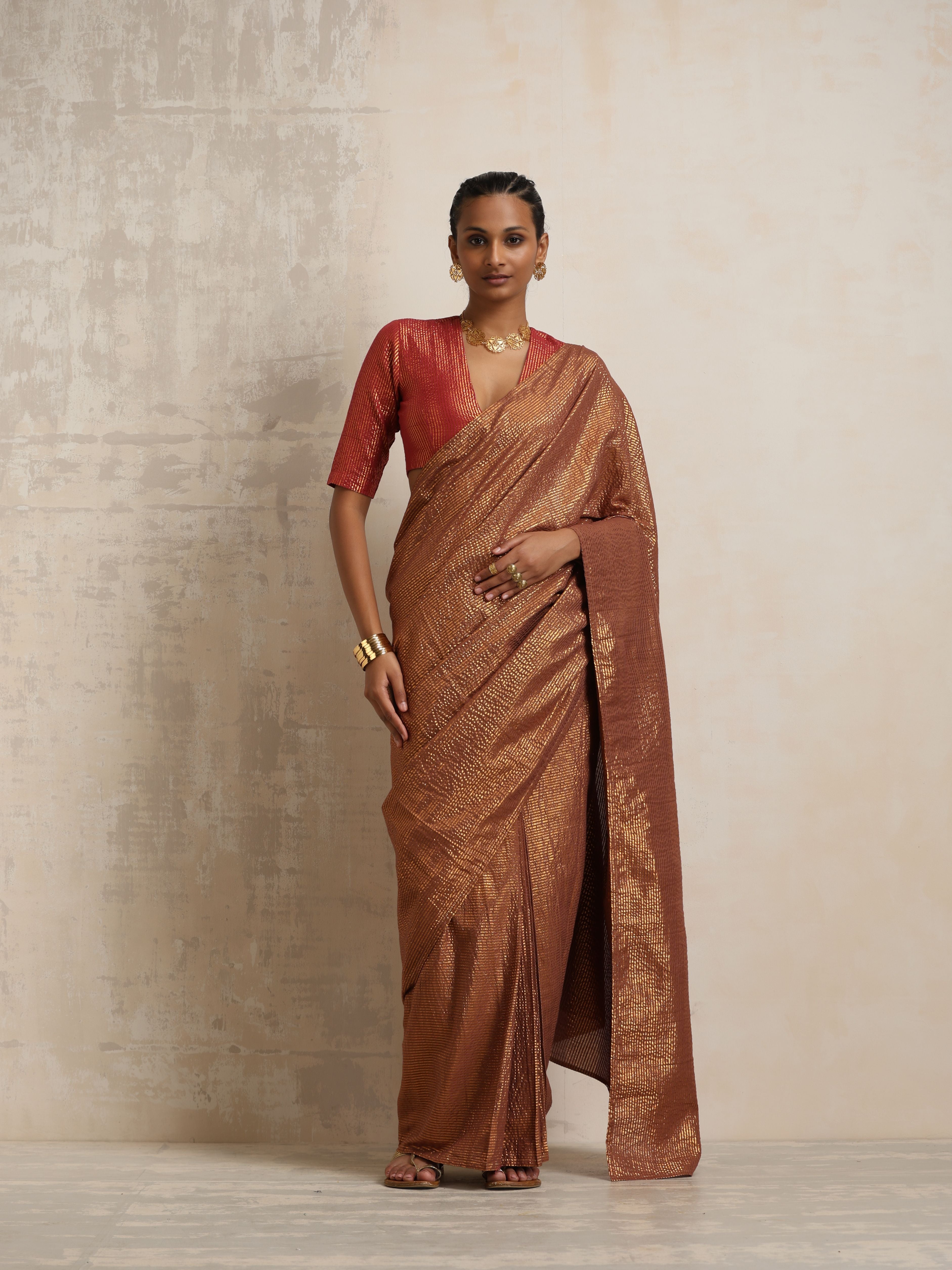 trueBrowns Brown Gold Lurex Ready To Wear Saree - Distacart