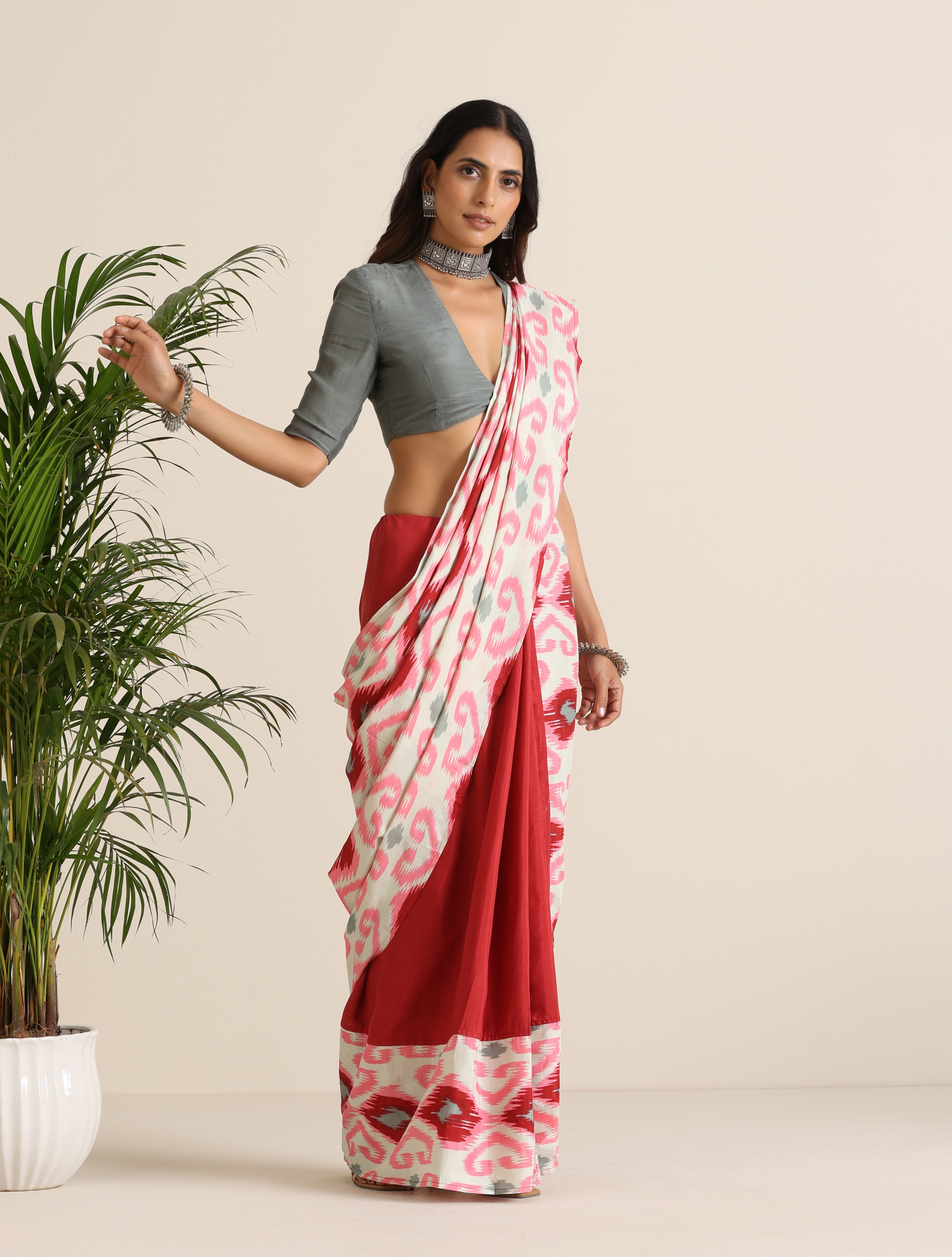 trueBrowns Maroon Grey Muslin Ikat Saree - Distacart