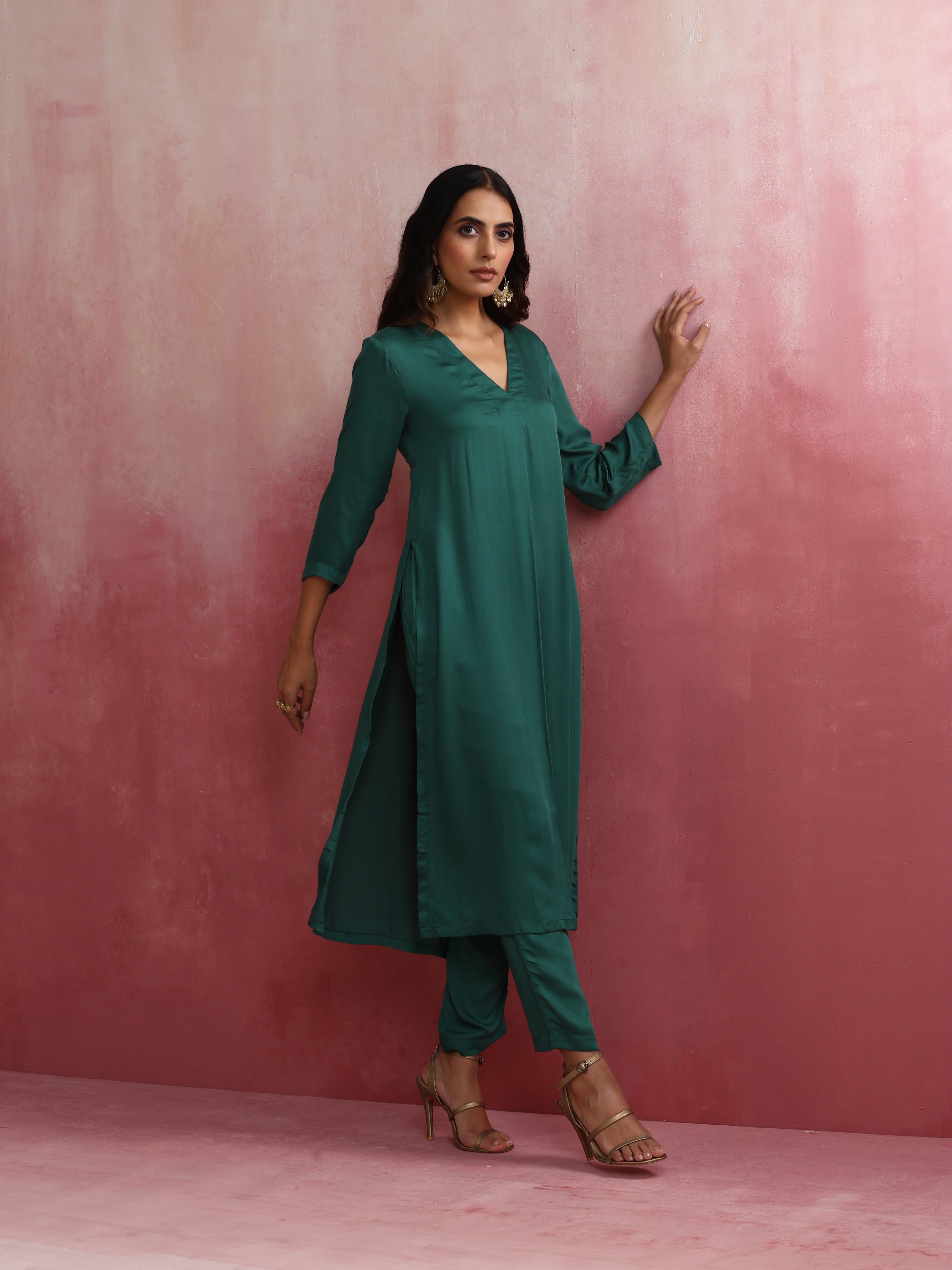 trueBrowns Green Modal Pleated Kurta Set - Distacart
