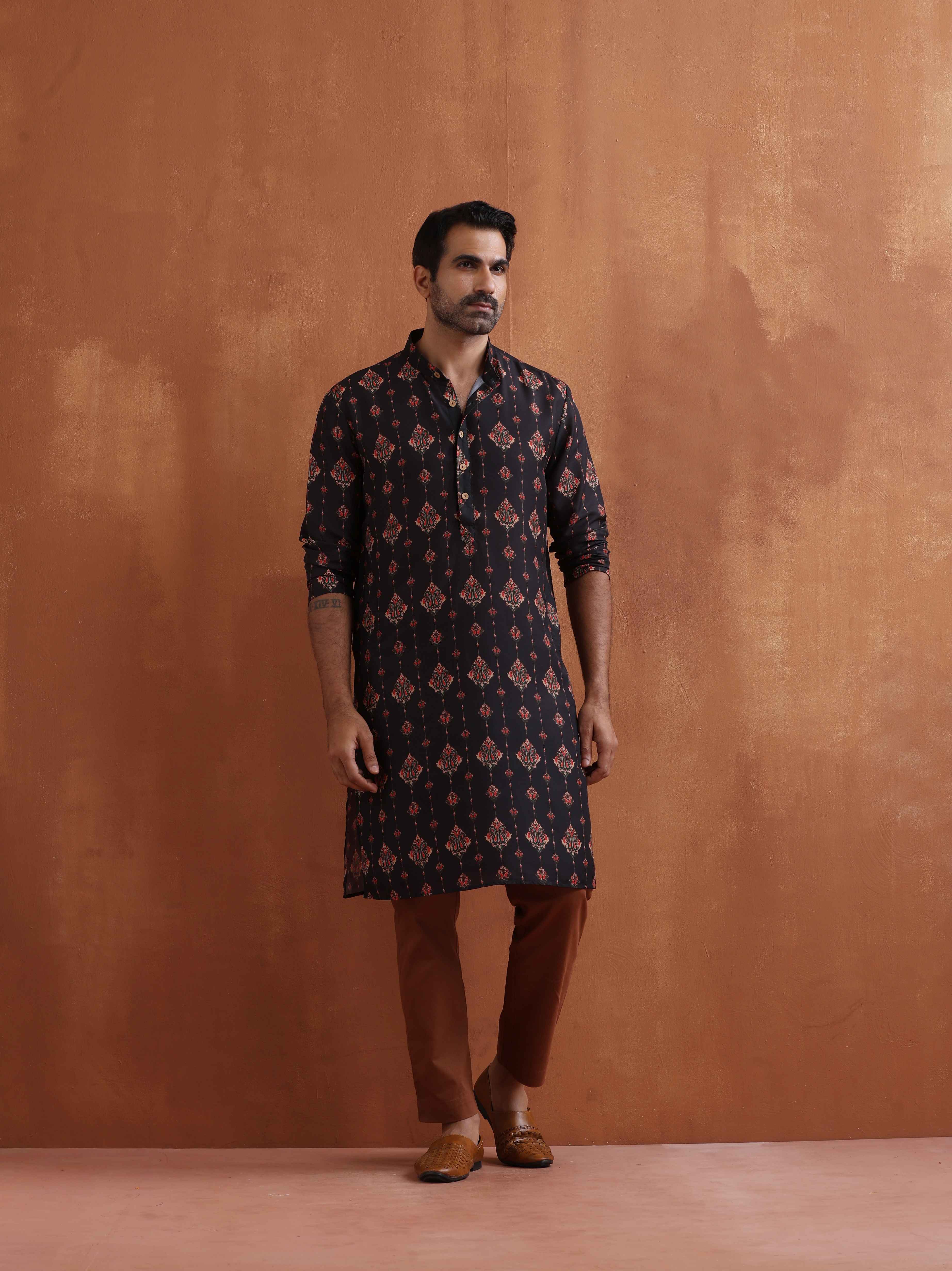 trueBrowns Men's Black Printed Kurta - Distacart