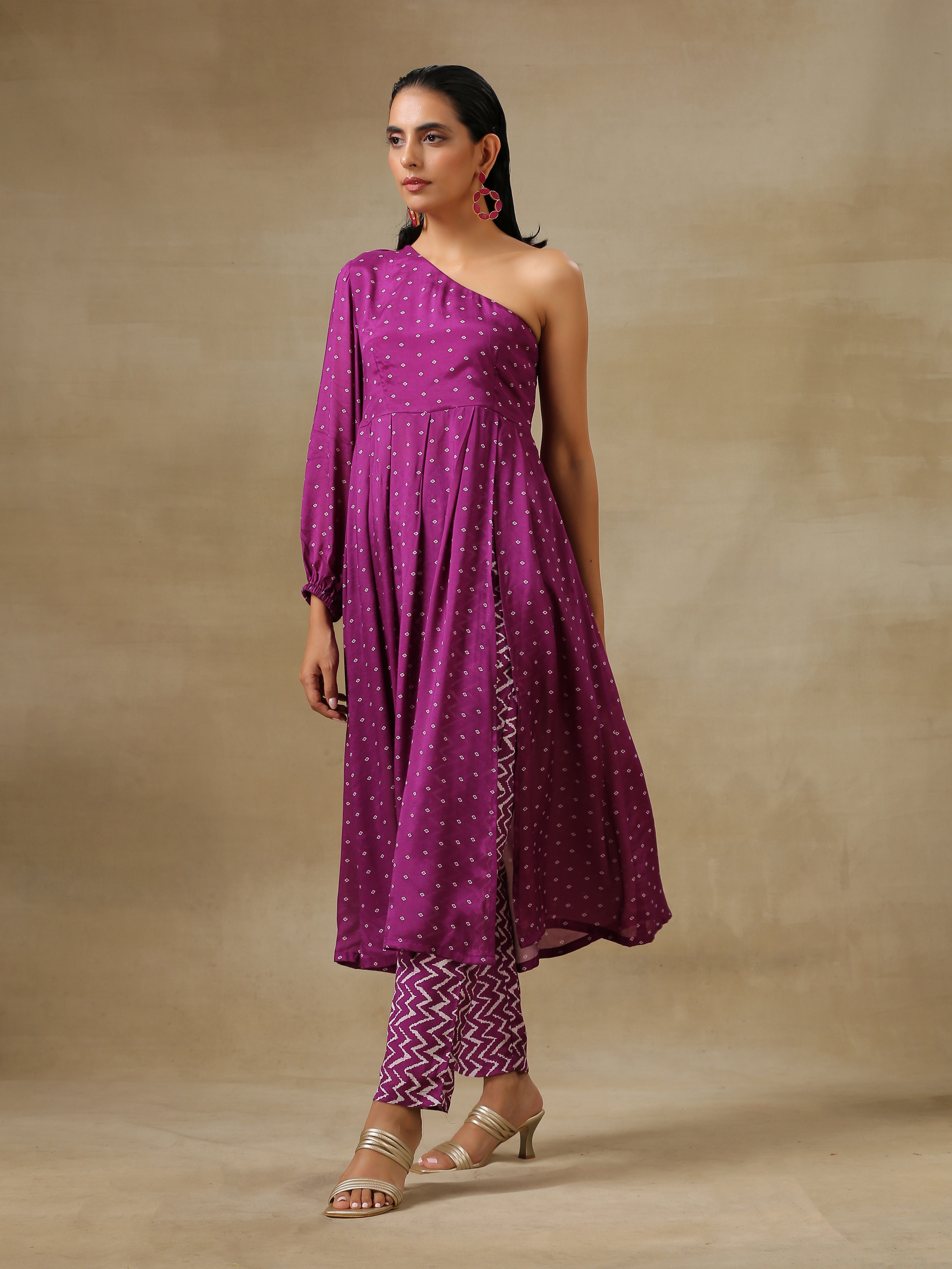 trueBrowns Purple Bandhani Printed Silk One Shoulder Kurta Pant Set - Distacart