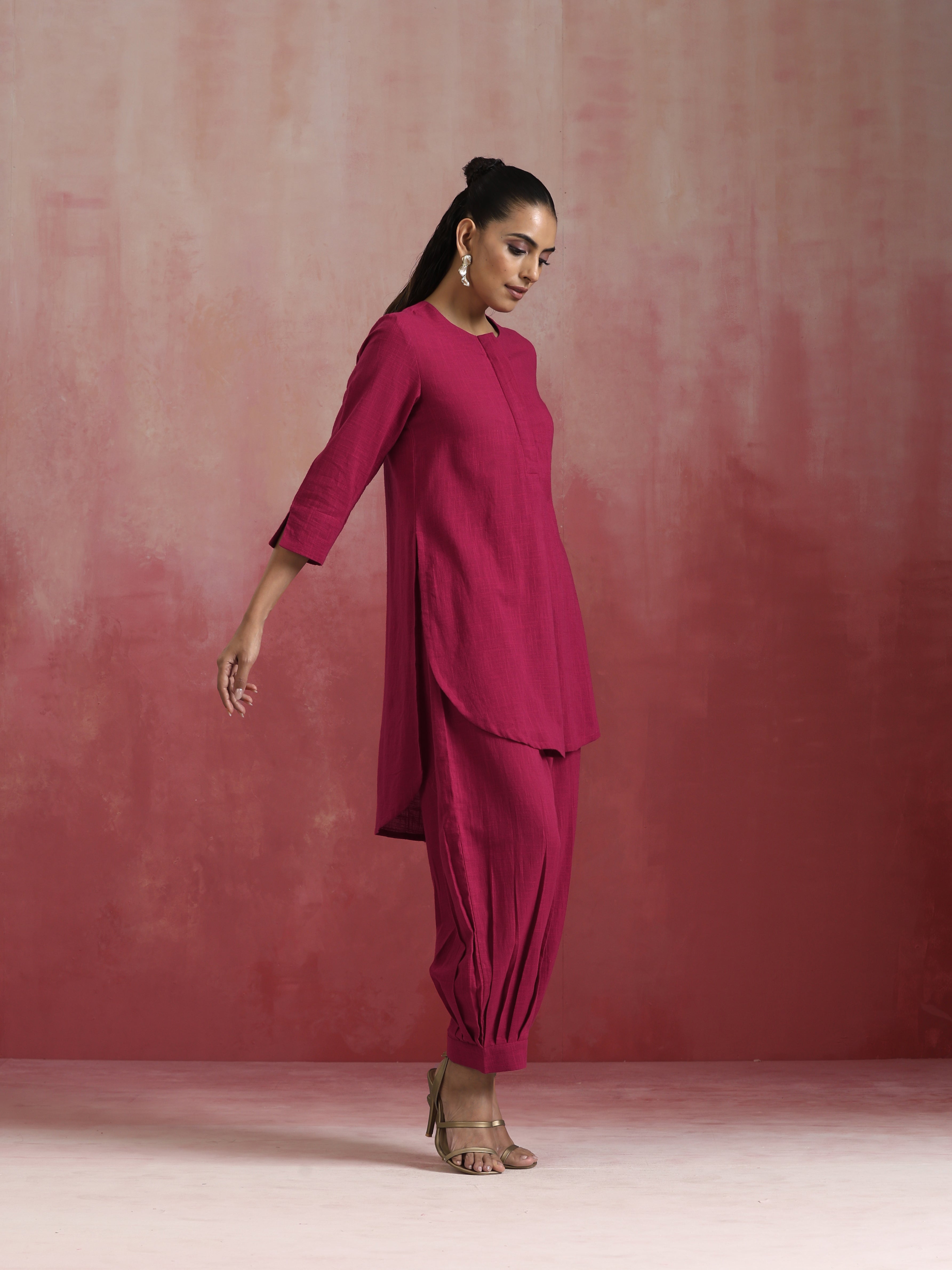 trueBrowns Magenta Cotton Kurta Co-ord set - Distacart