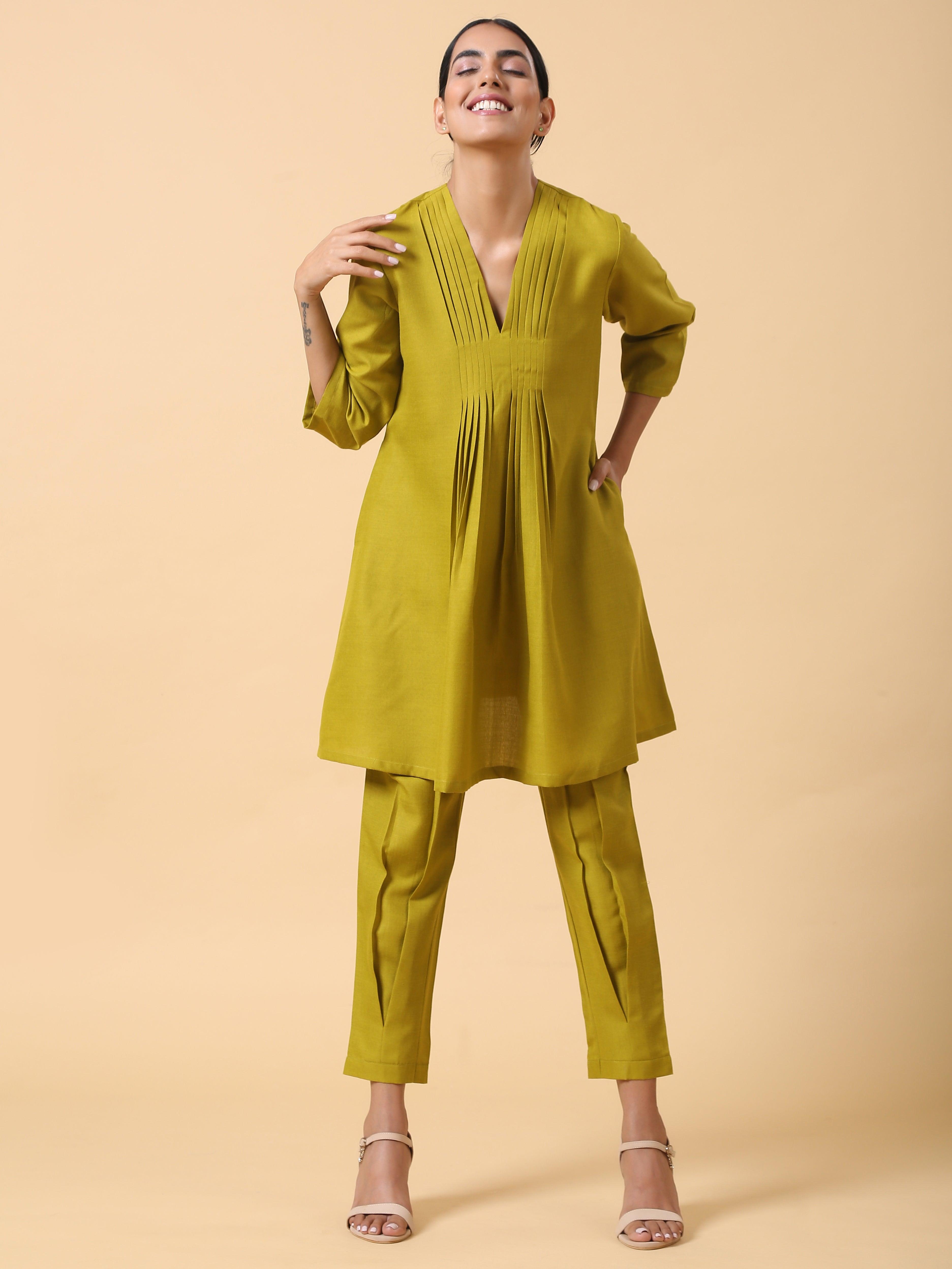 trueBrowns Cotton Linen Lime Green Pleated Co-Ord Set - Distacart
