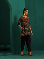 Thumbnail for trueBrowns Black Ikat Muslin Silk Printed High Low Co-ord Set - Distacart