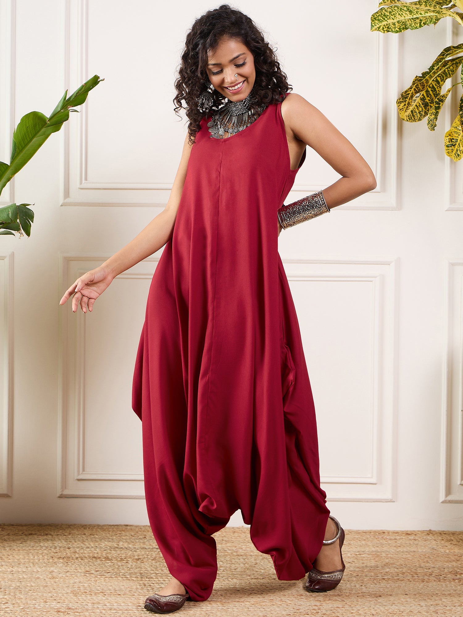 InWeave Maroon Round Sleeveless Jumpsuit - Distacart