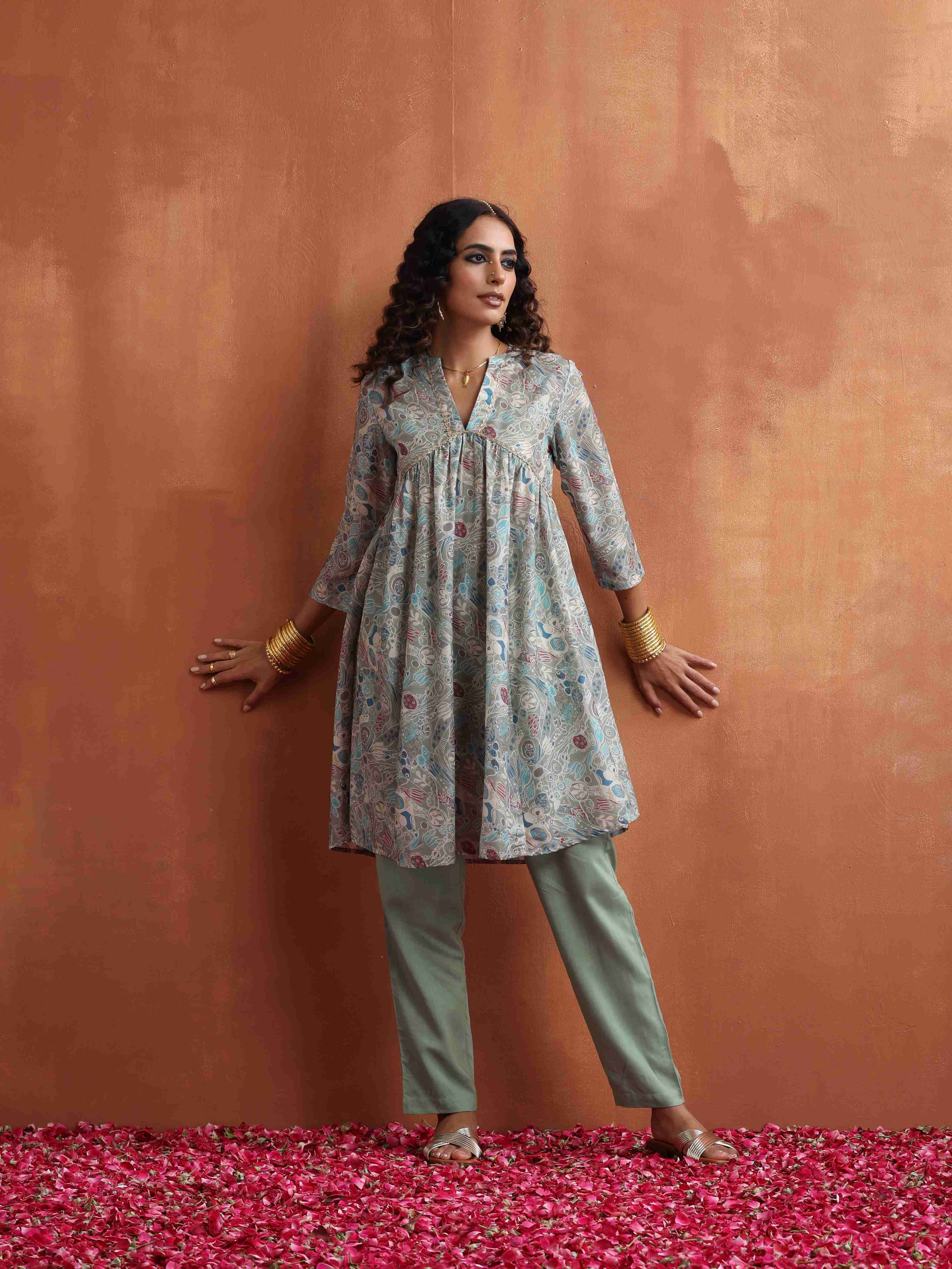 trueBrowns Green Print Flared Kurta Co-ord Set - Distacart