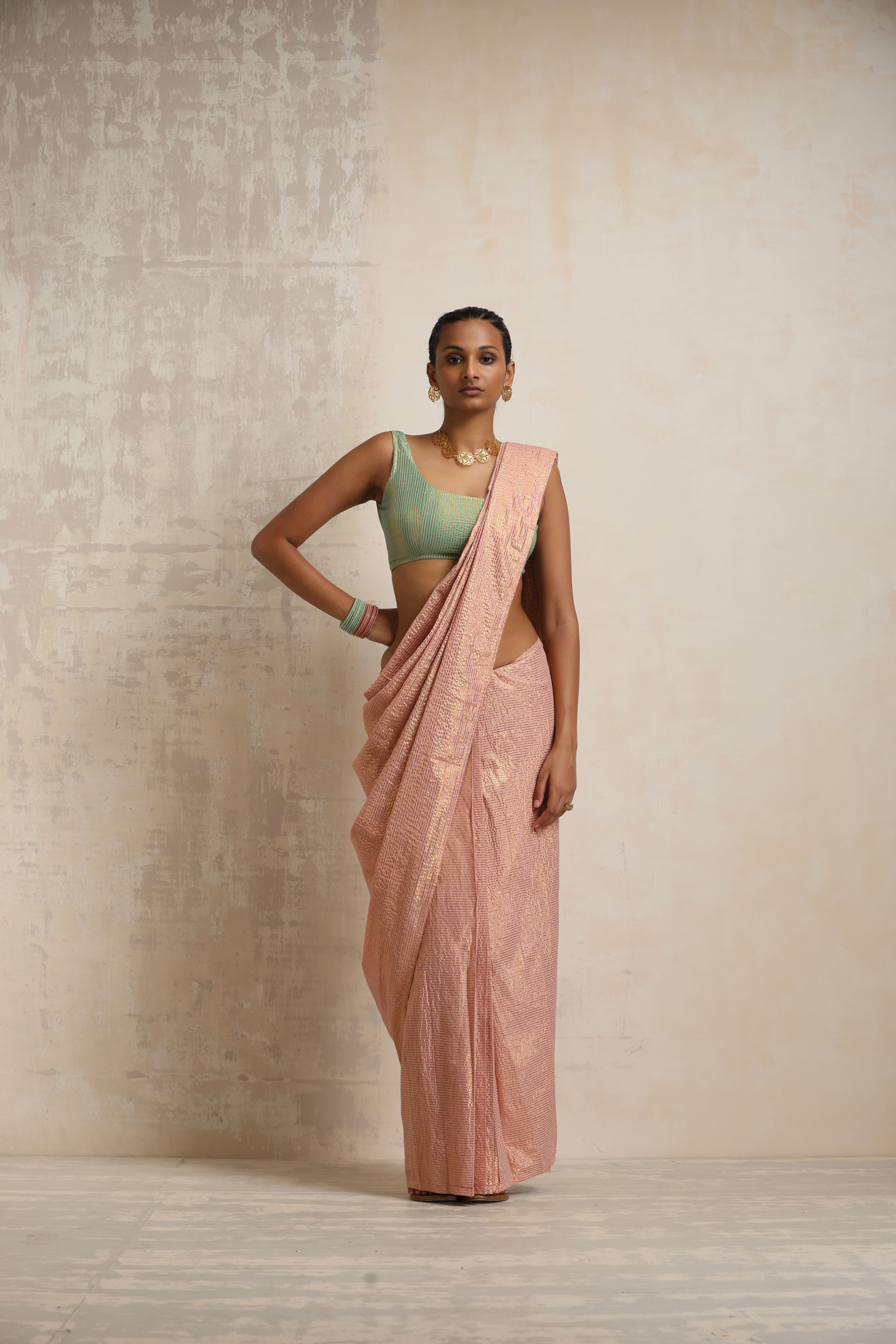 trueBrowns Pink Gold Lurex Ready To Wear Saree - Distacart