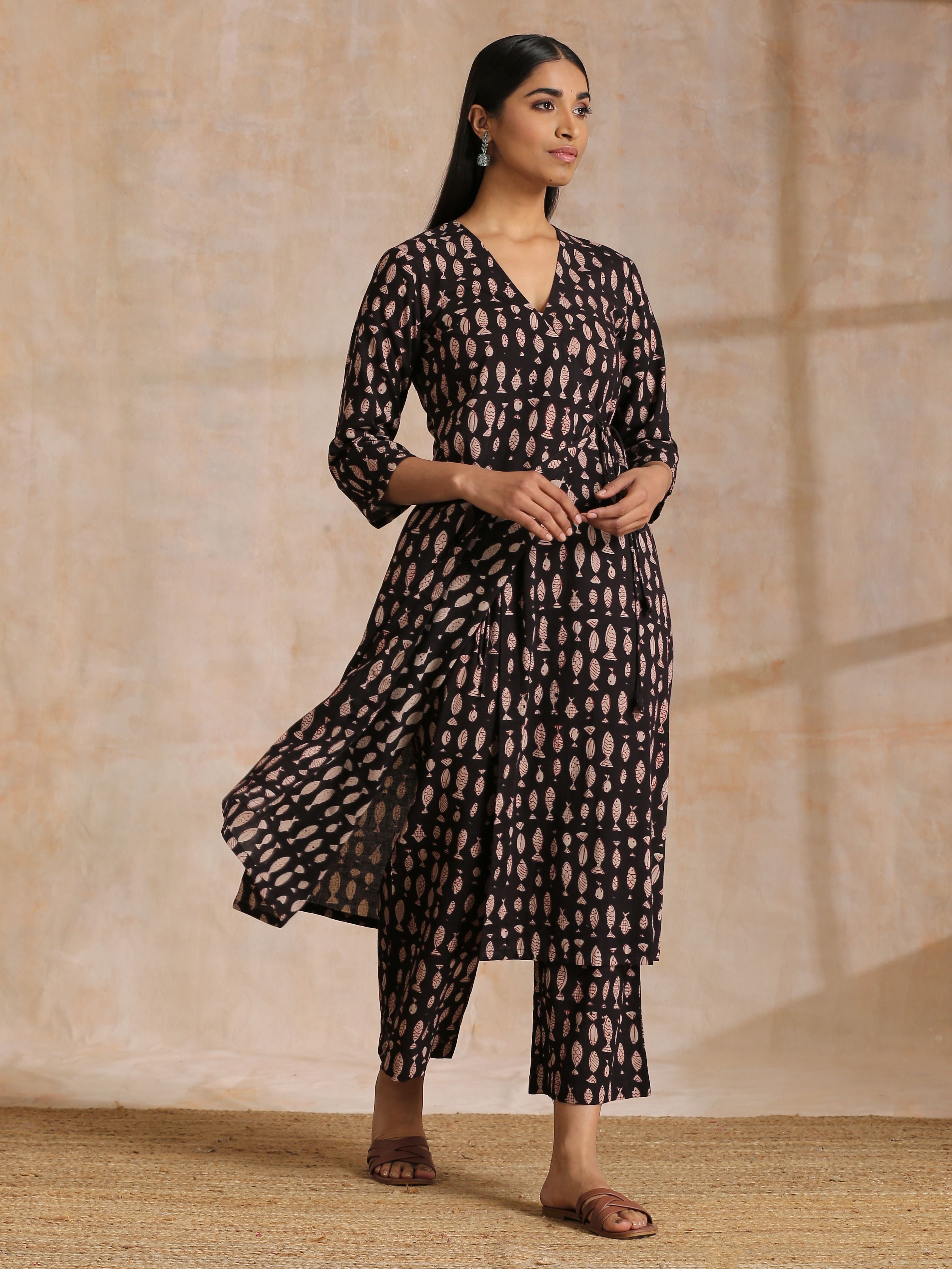 trueBrowns Black Fish Bagru Print Cotton Angrakha Pant Set - Distacart