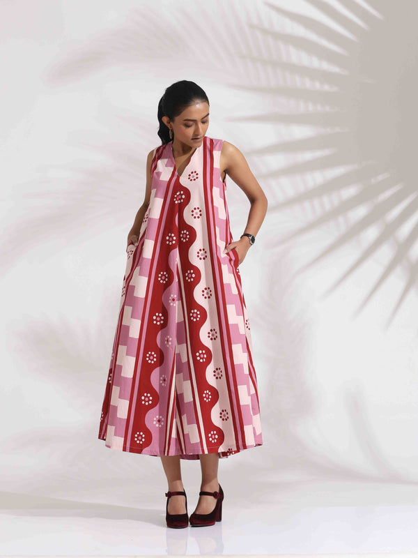 trueBrowns Pink Cotton Abstract Print Dress