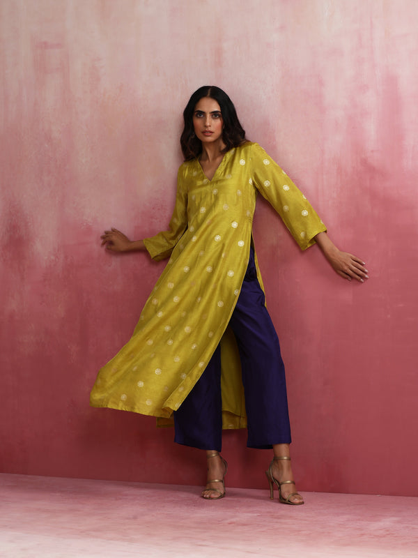 trueBrowns Lime Viscose Silk Kurta Set - Distacart