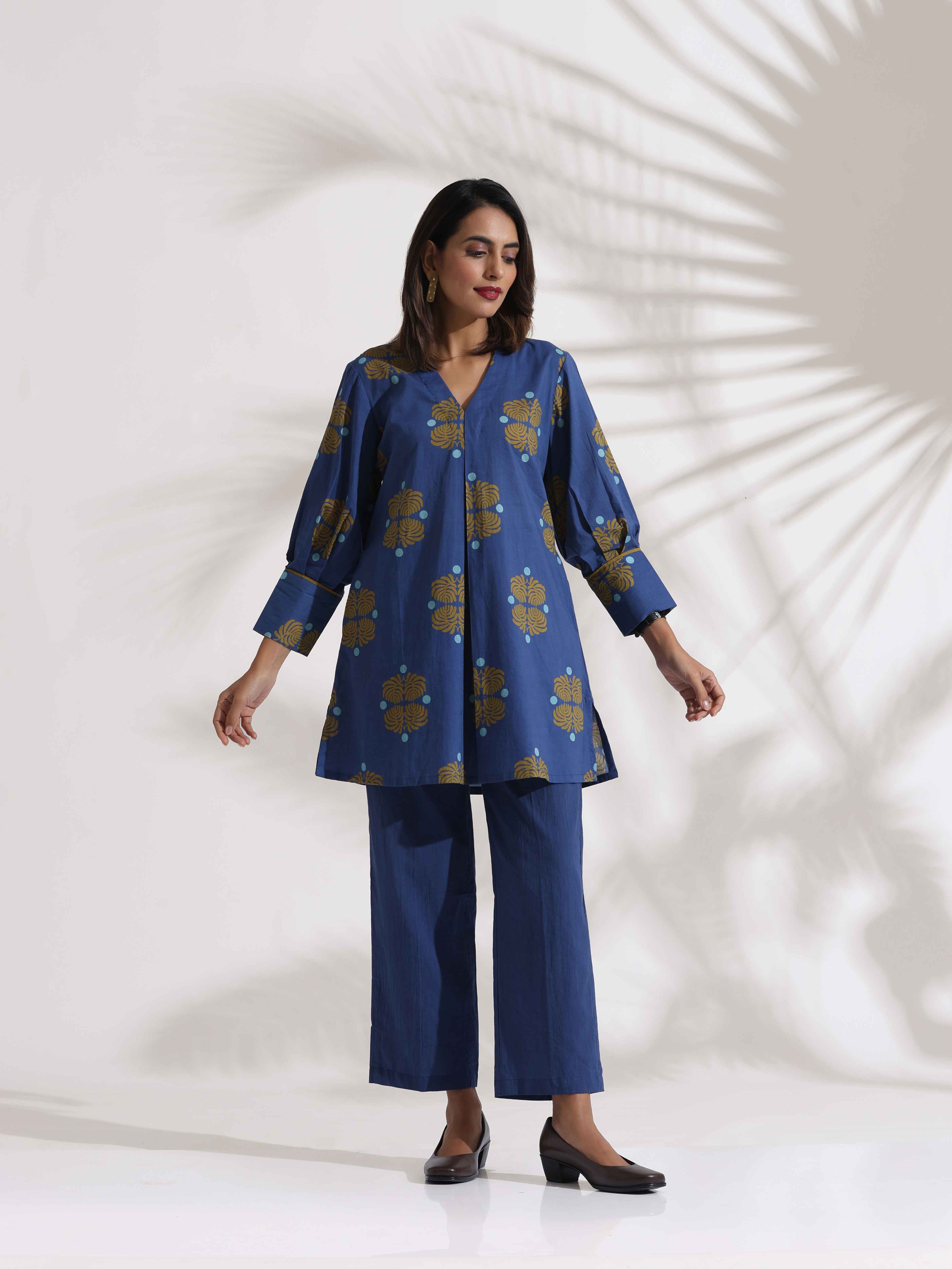 trueBrowns Blue Cotton Print Top & Pants Co-ord Set - Distacart