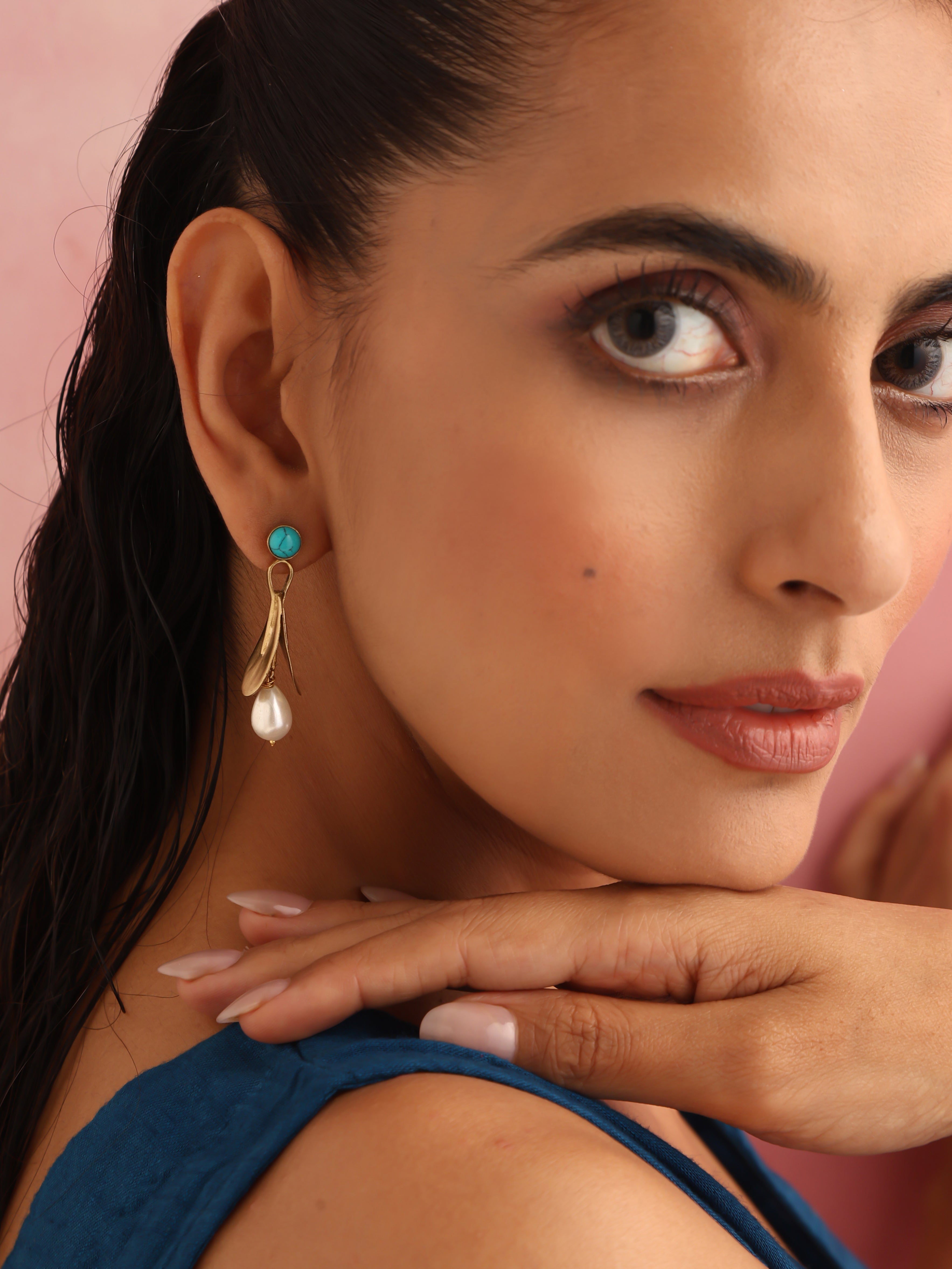 trueBrowns Brass Pearl Drop Earrings - Distacart