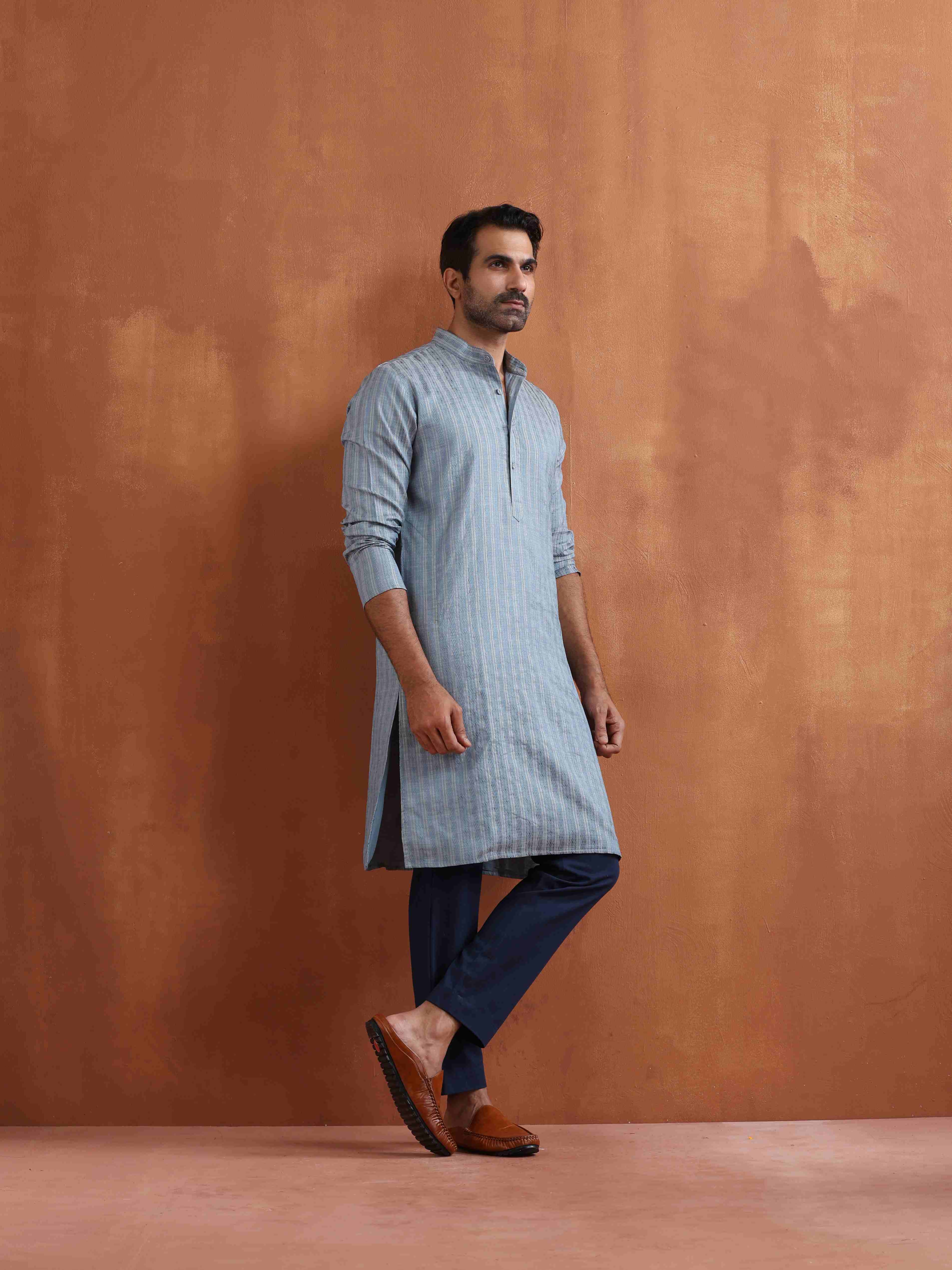 trueBrowns Men's Blue Chanderi Kurta - Distacart