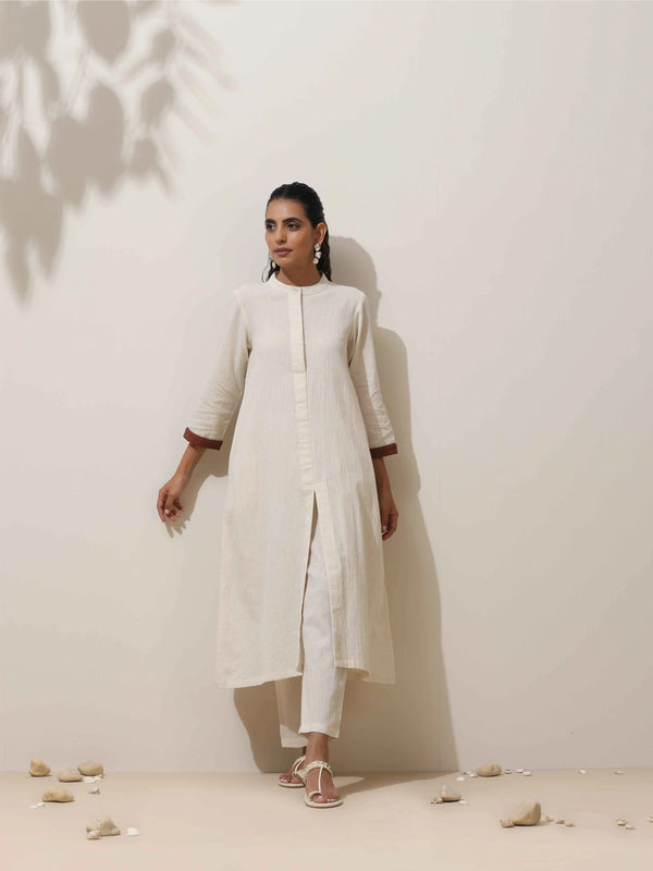 trueBrowns Off-White Cotton Linen Kurta Pant Set