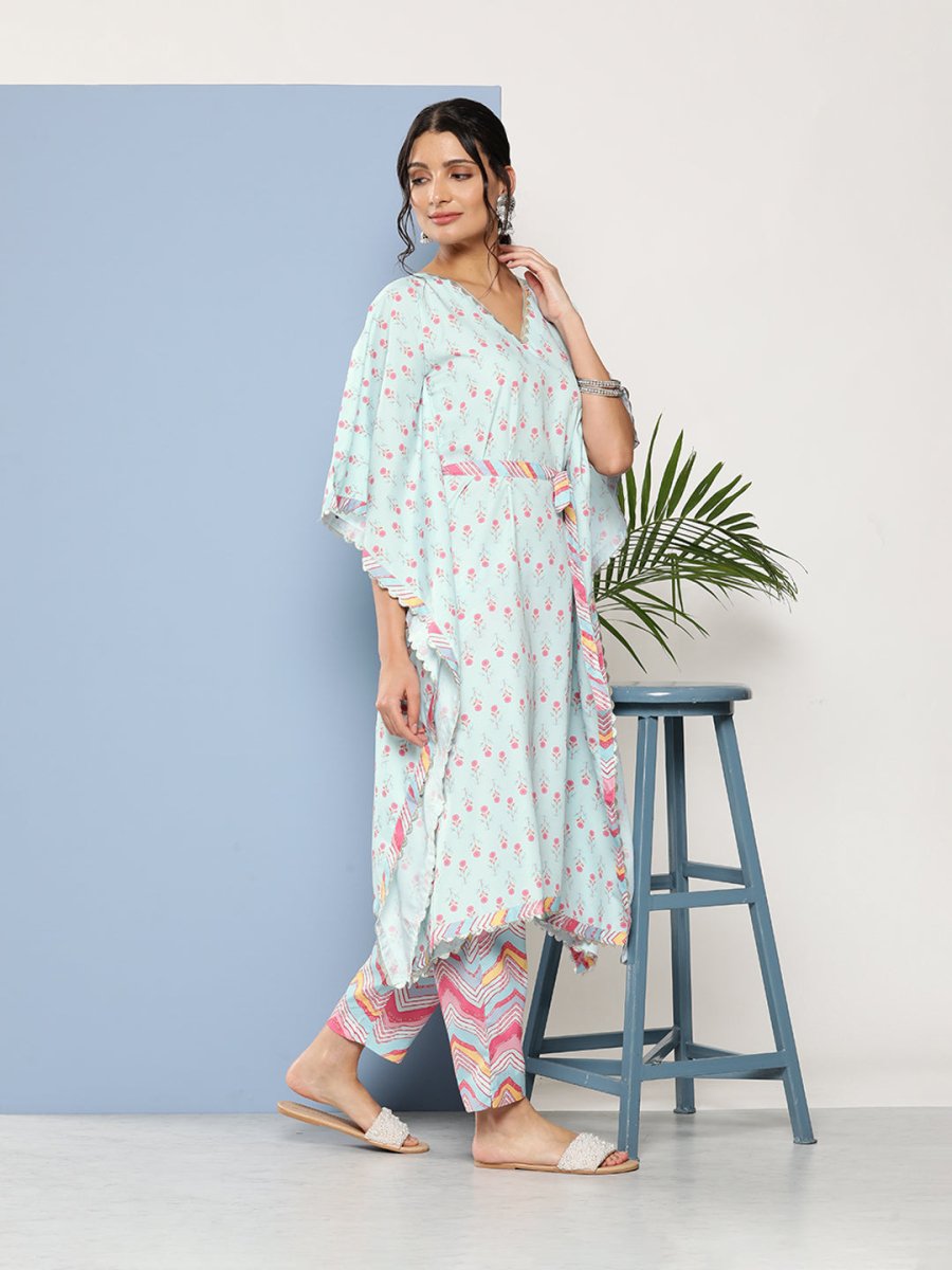 Ahalyaa Women Sea Green Floral Printed Gotta Patti Kurta with Trousers - Distacart