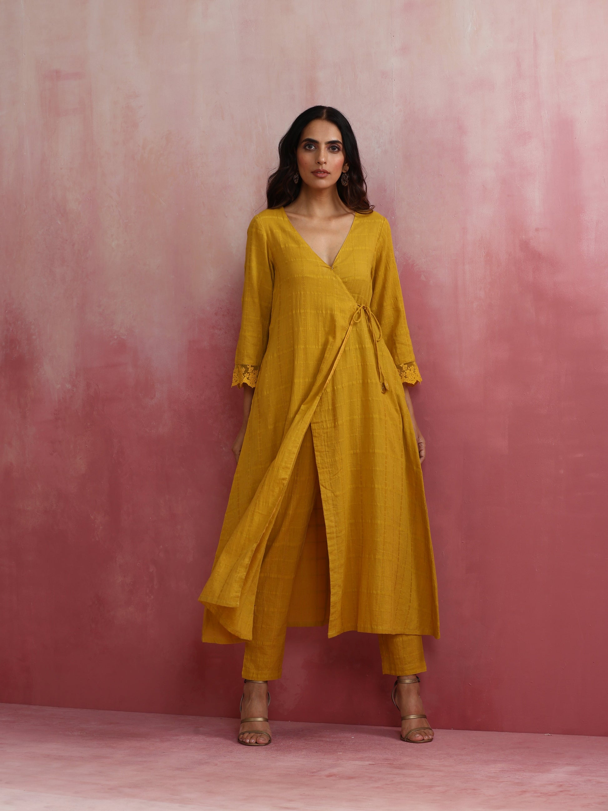 trueBrowns Mustard Cotton Dobby Kurta Set - Distacart