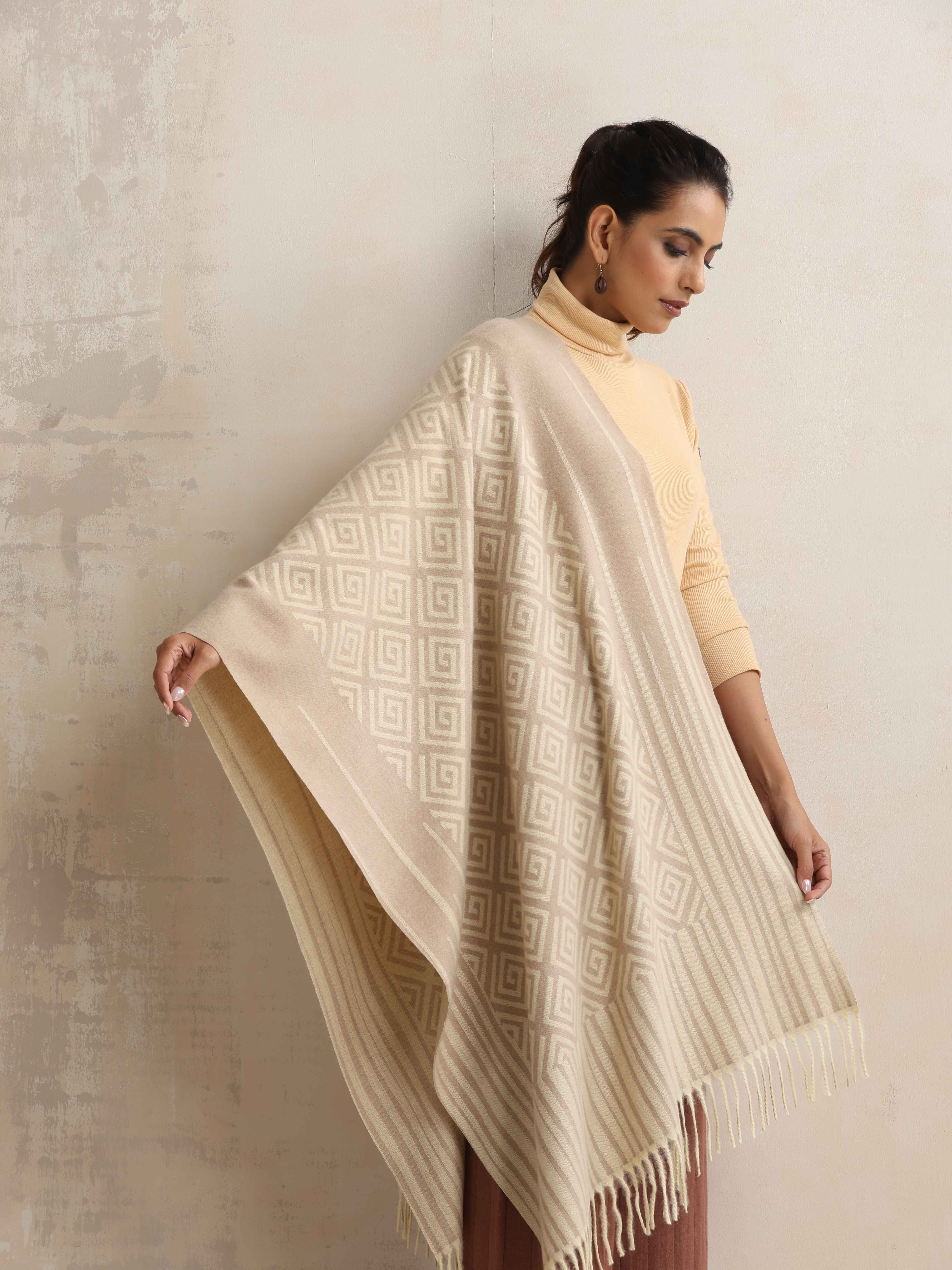 trueBrowns Beige Geometric Woollen Stole - Distacart