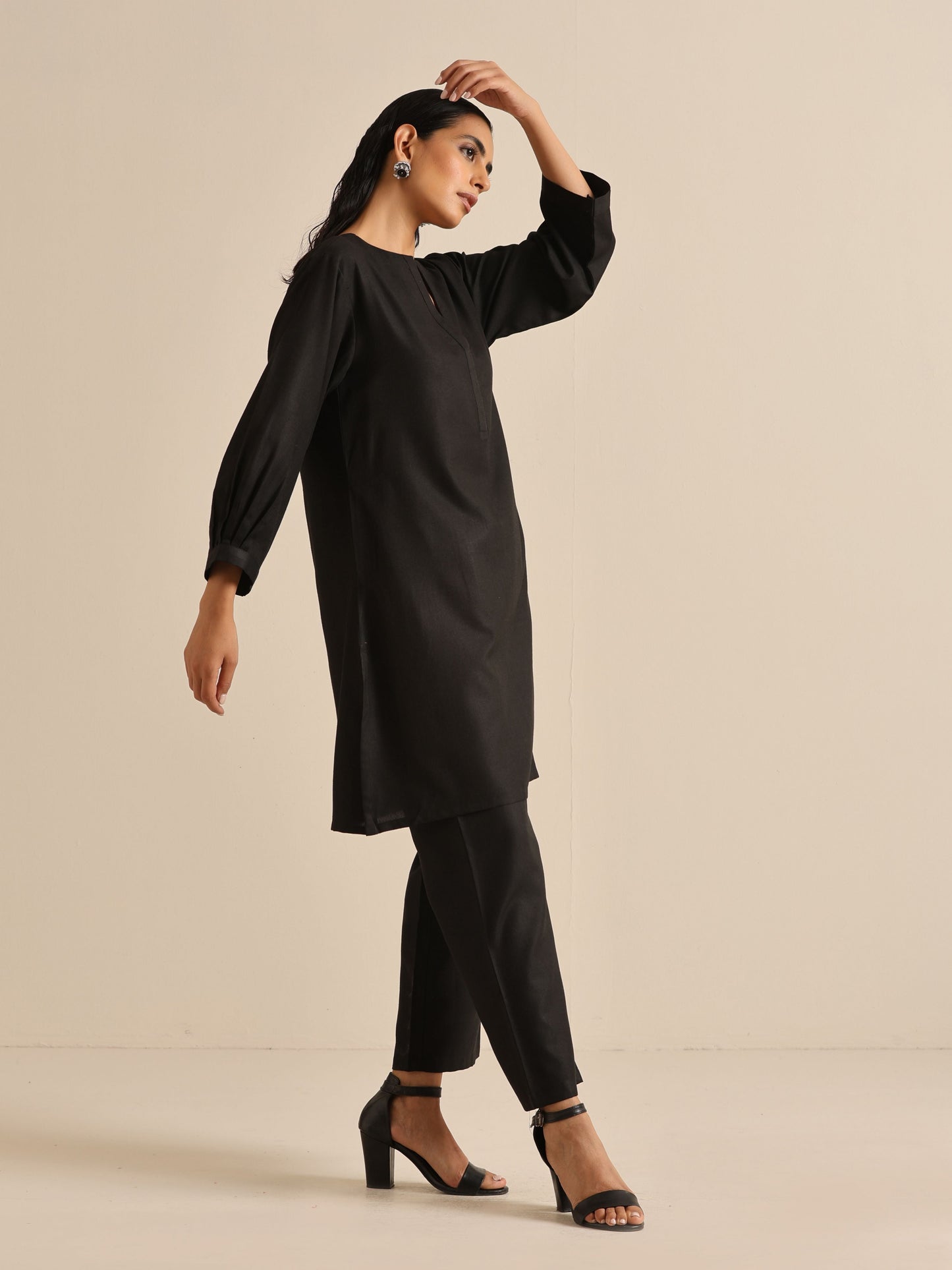 trueBrowns Black Slub Relaxed Placket Co-Ord Set - Distacart