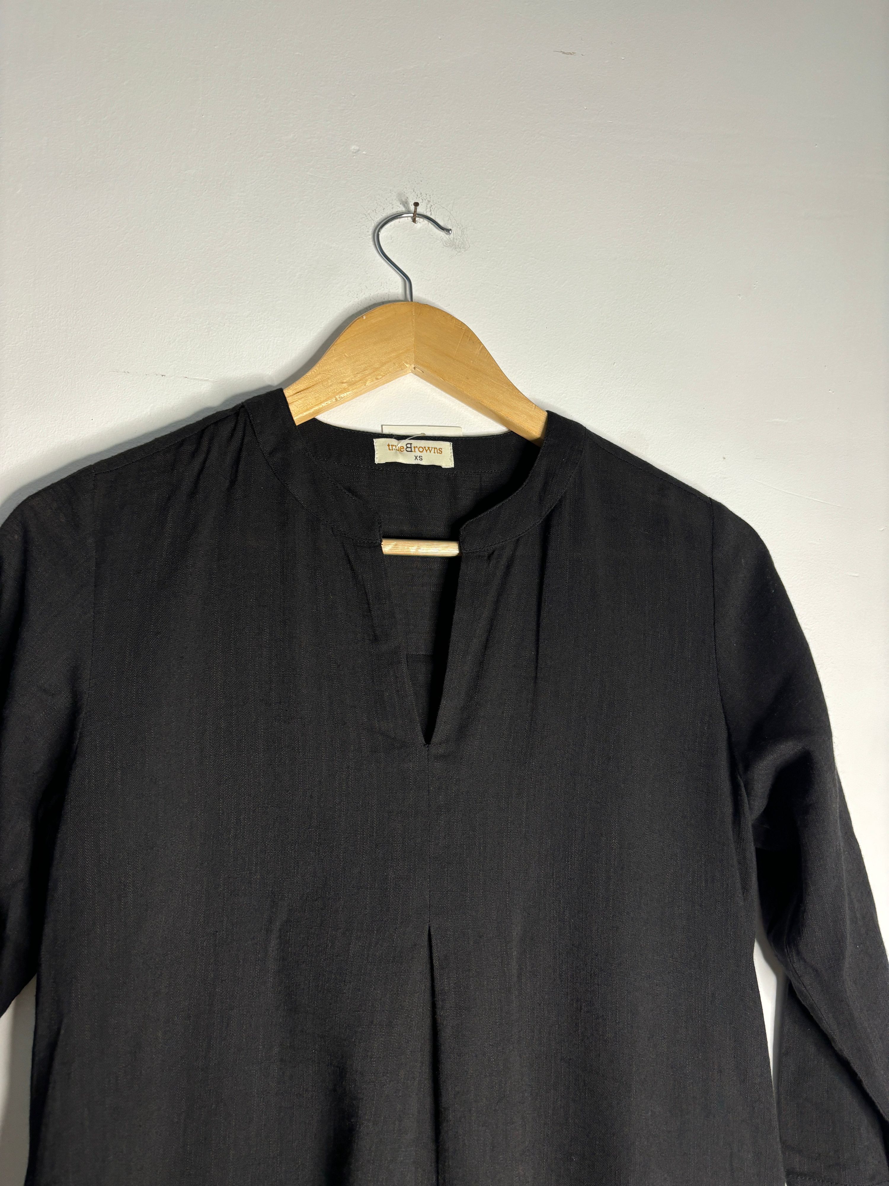trueBrowns Black Slub Short Top - Distacart