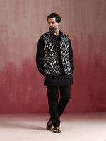 Thumbnail for trueBrowns Men's Black Ikat Print Cotton Reversible Nehru Jacket