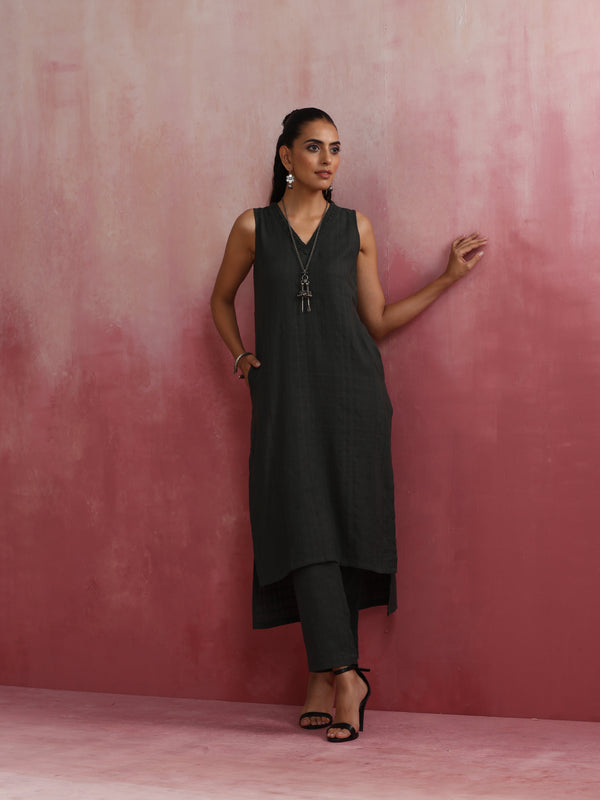 trueBrowns Dark Olive Green Cotton Dobby Kurta Set - Distacart