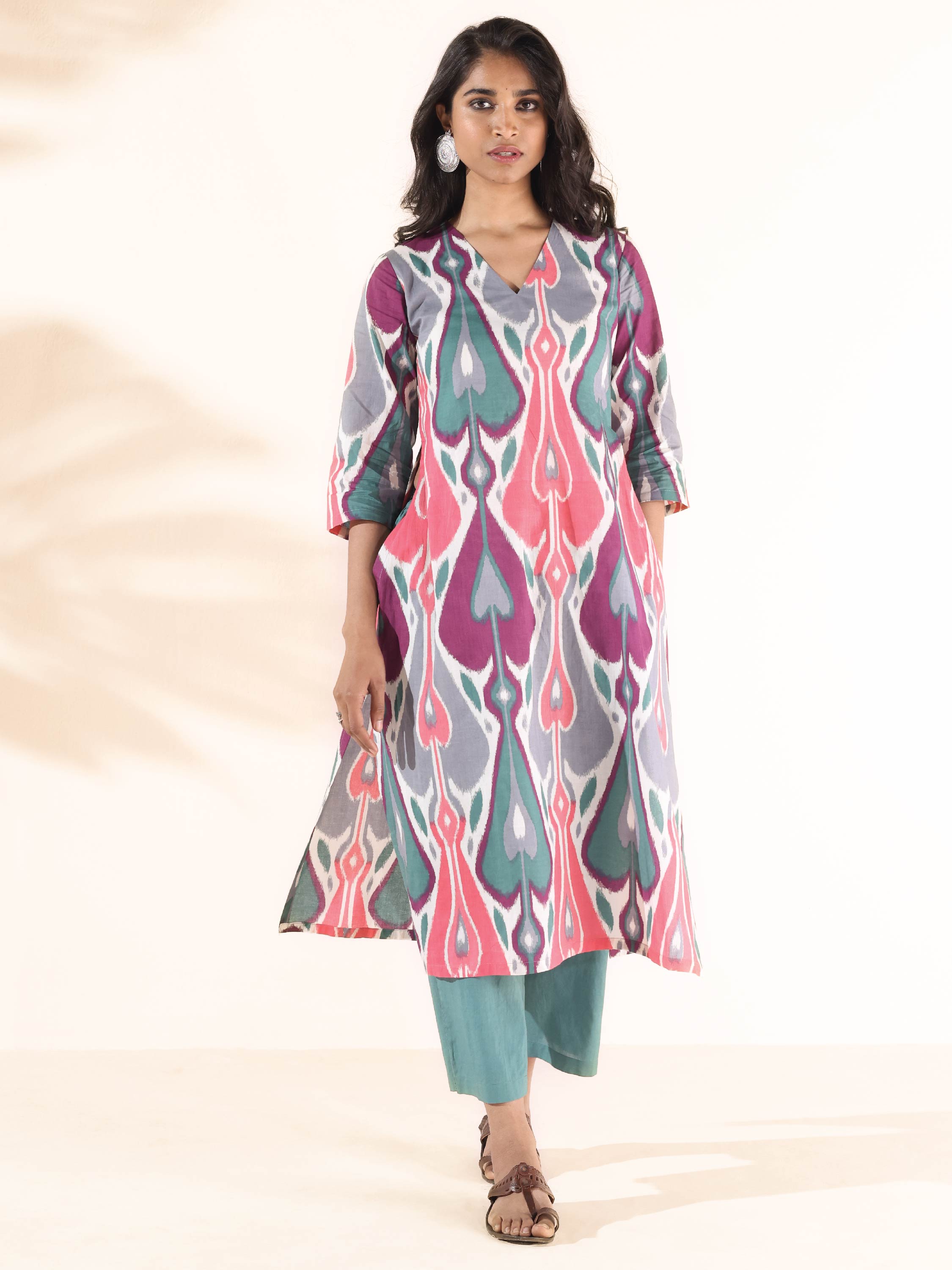 trueBrowns Green Cotton Ikat Kurta Pant Set - Distacart