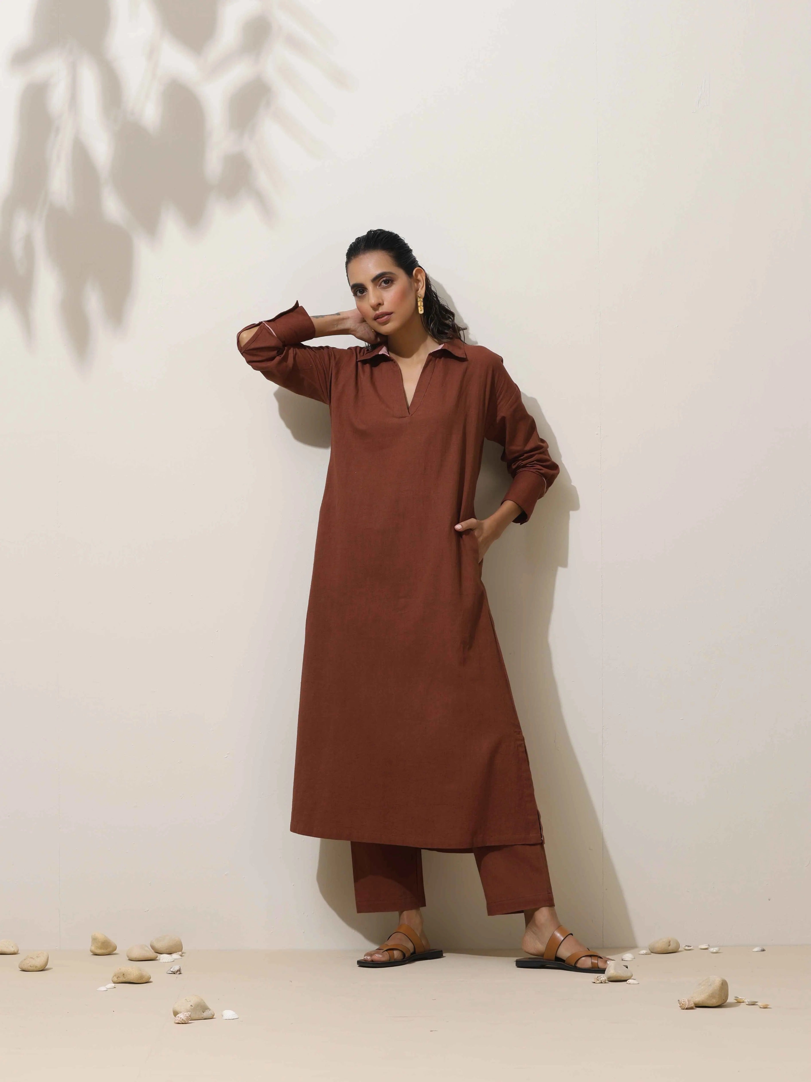trueBrowns Brown Cotton Linen Kurta Pant Set - Distacart