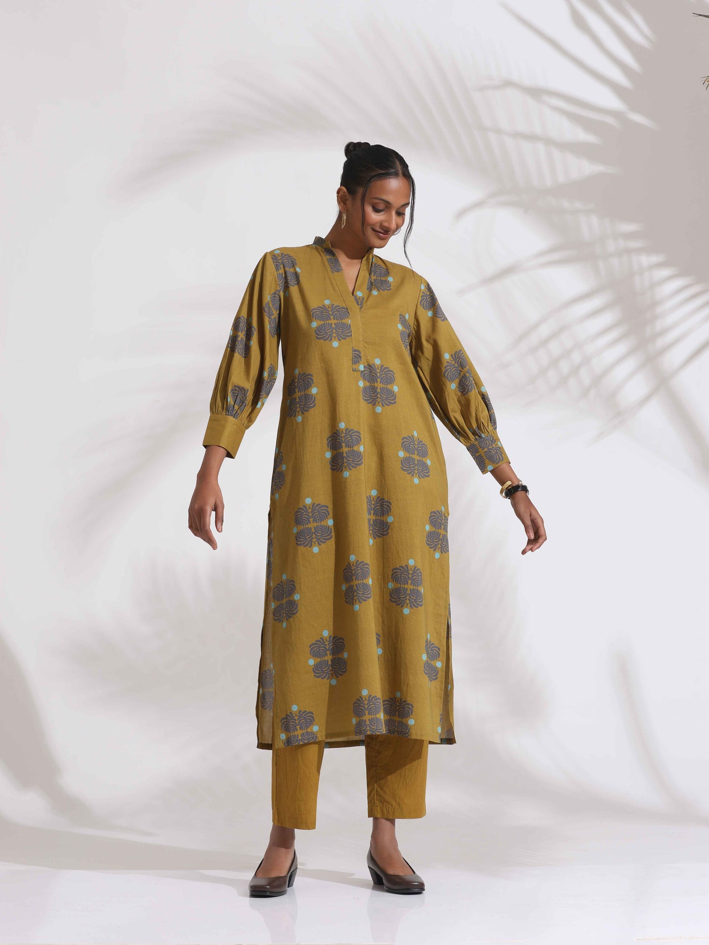 trueBrowns Green Cotton Print Straight Kurta Set - Distacart