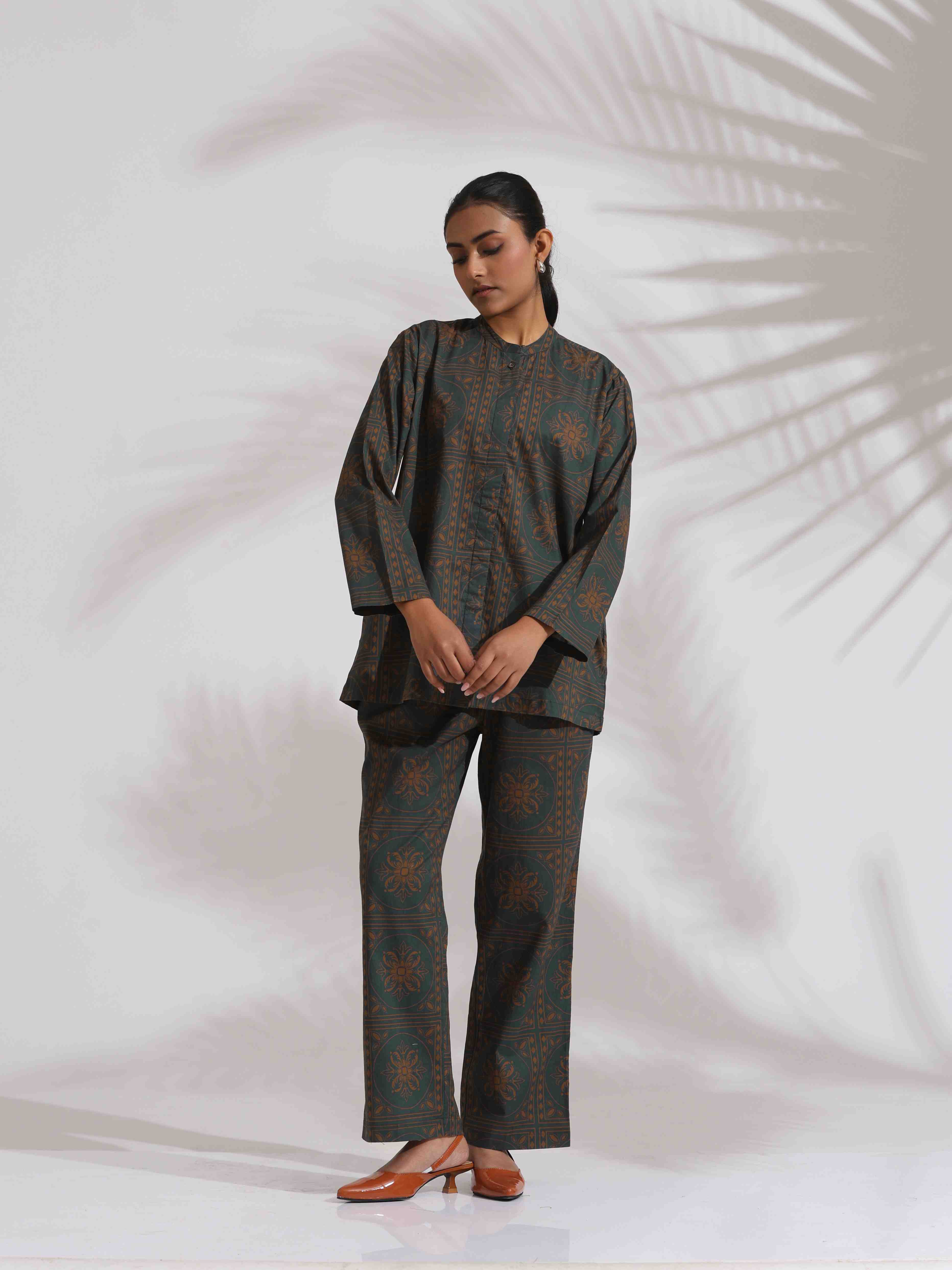 trueBrowns Green Cotton Print Shirt Top & Pants Co-ord Set - Distacart