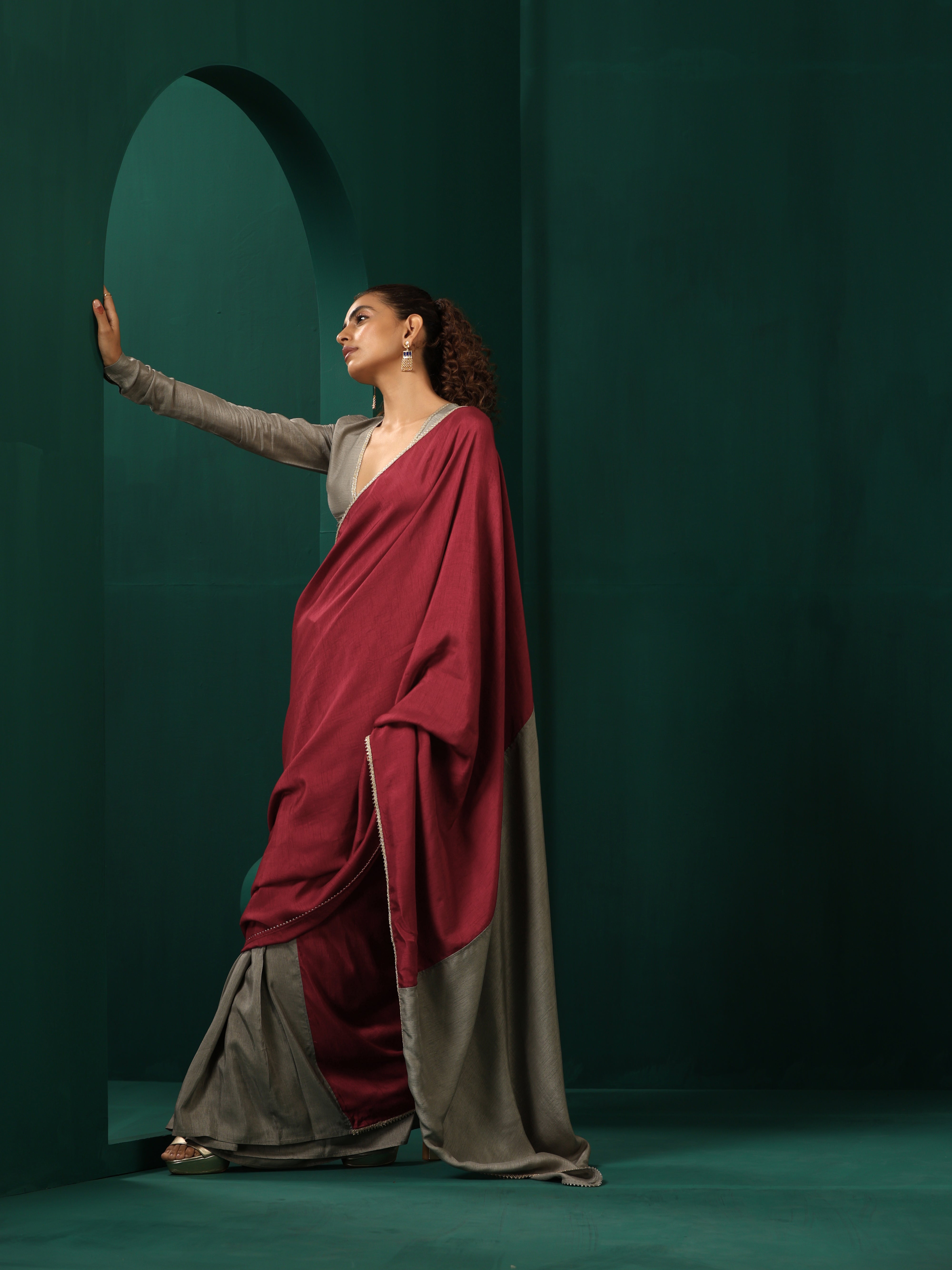 trueBrowns Grey Maroon Silk Ready to Wear Saree - Distacart