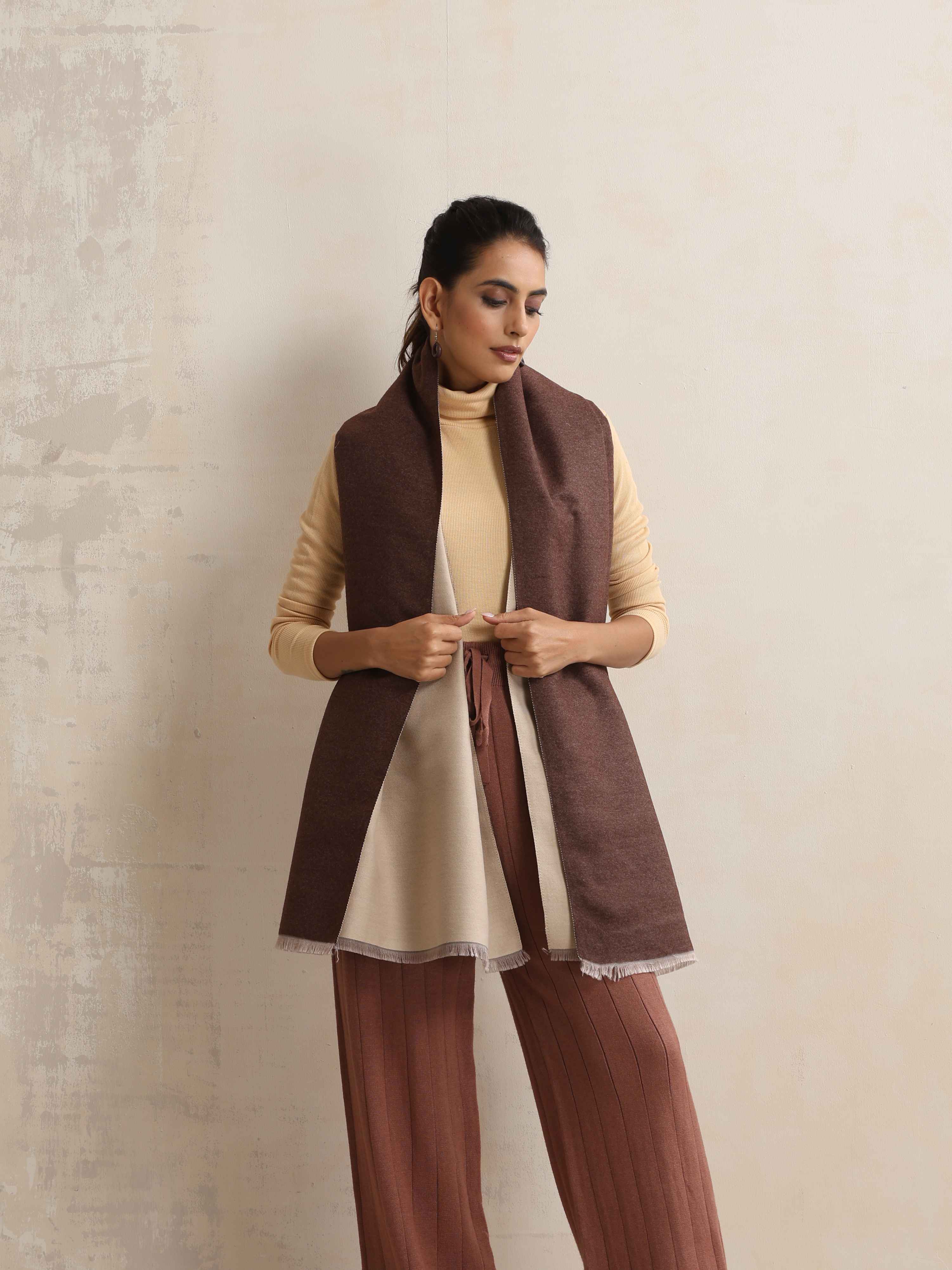 trueBrowns Dark Brown Reversible Woollen Stole - Distacart