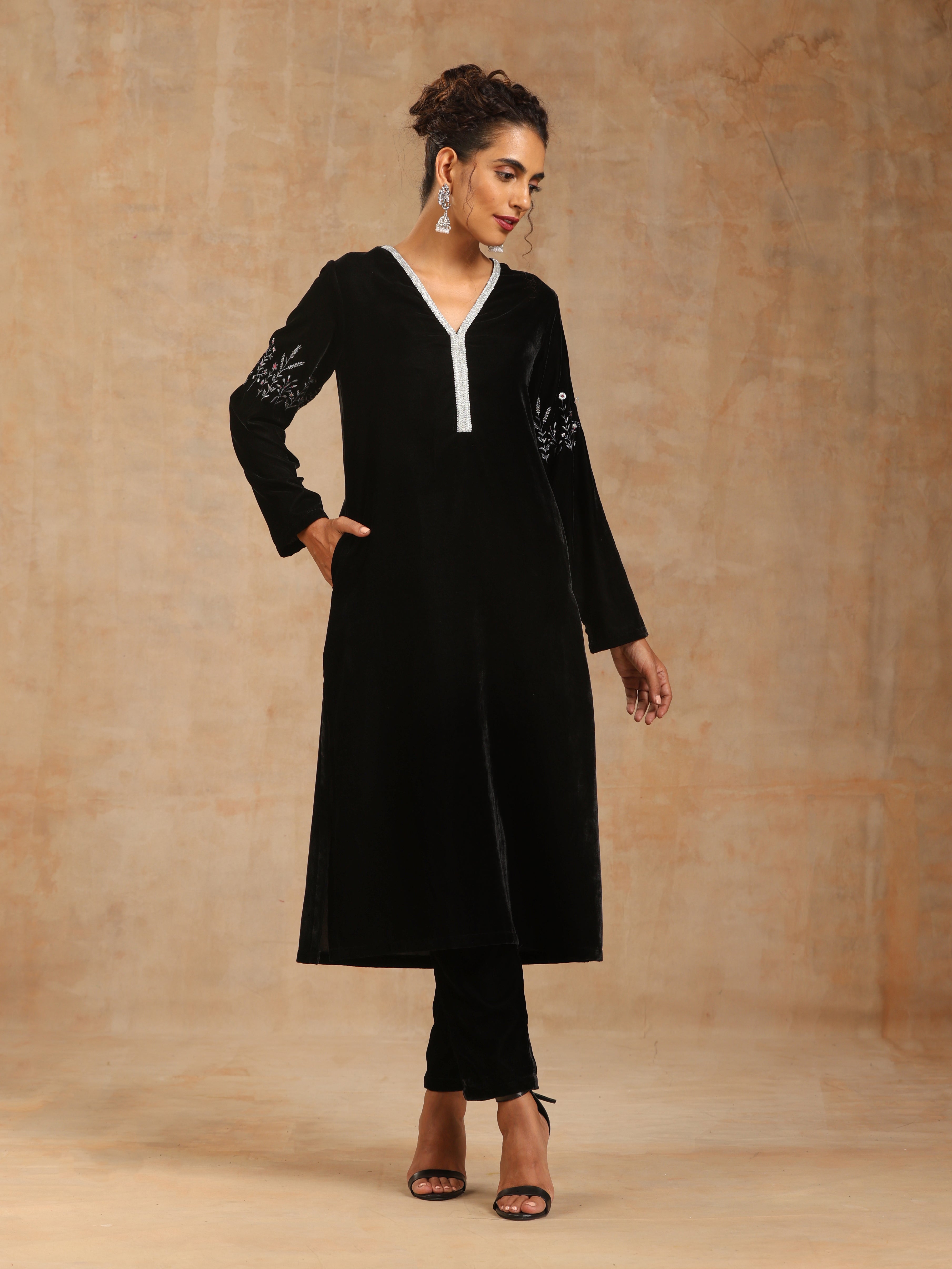 trueBrowns Black Velvet Sleeve Embroidered Kurta - Distacart